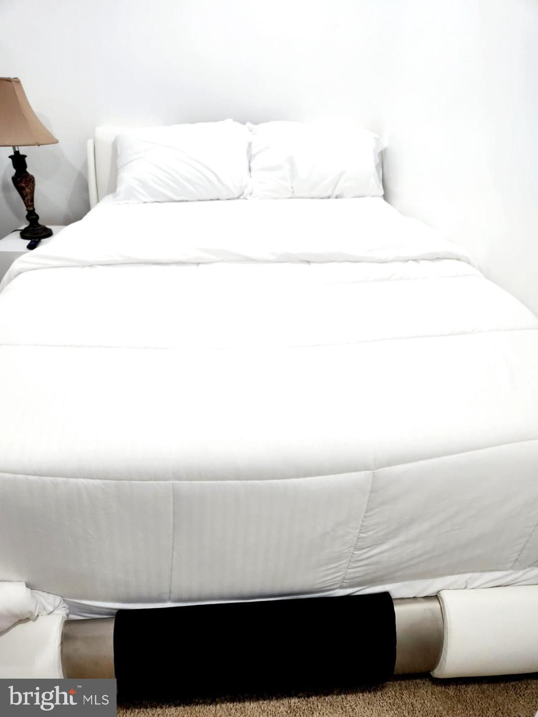 OLD FORT HILLS PLAT TWO - Residential Lease