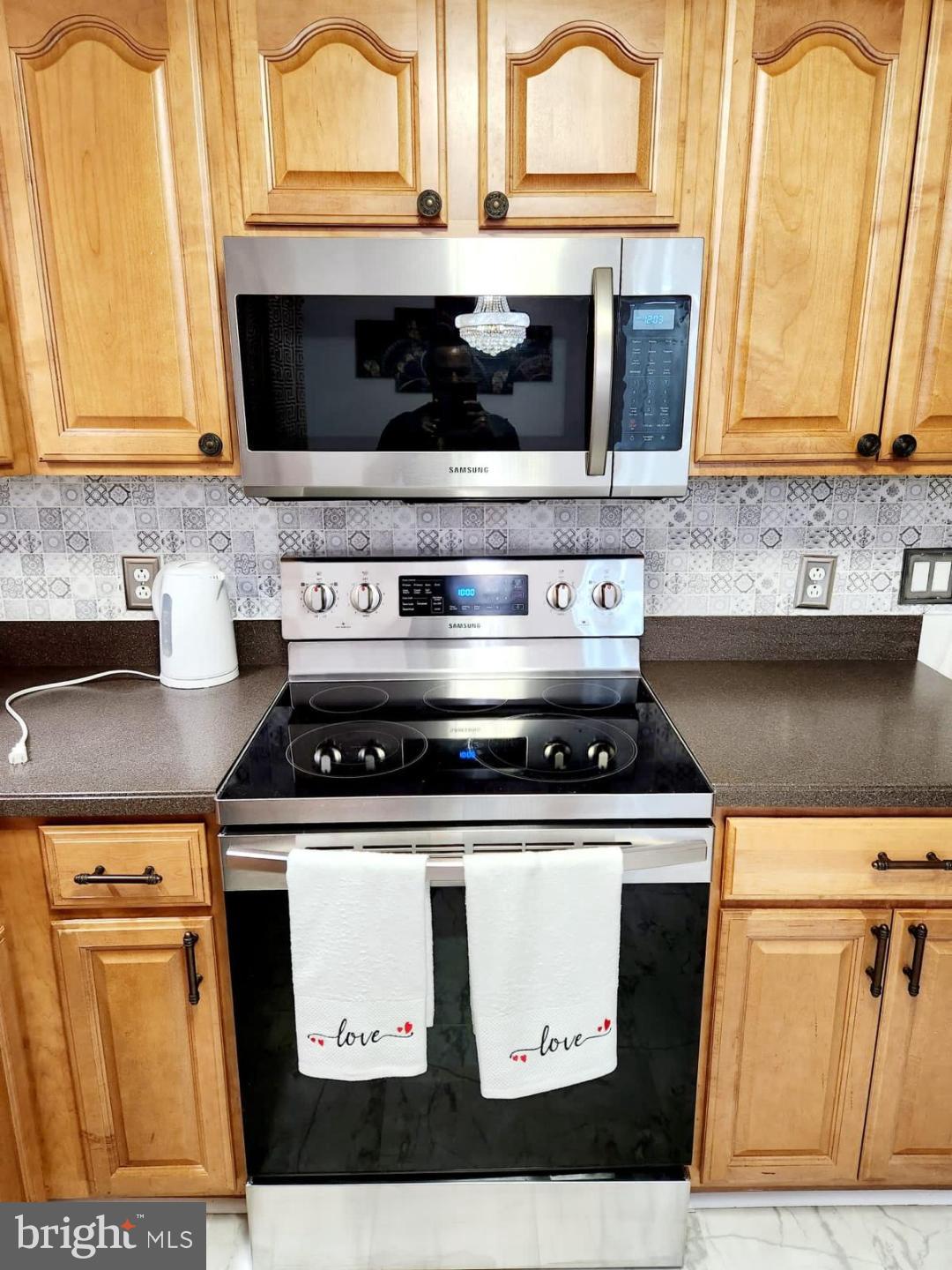 OLD FORT HILLS PLAT TWO - Residential Lease