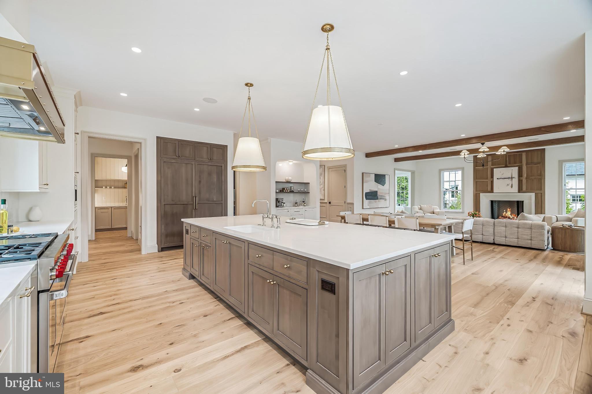 LANGLEY FOREST - Residential