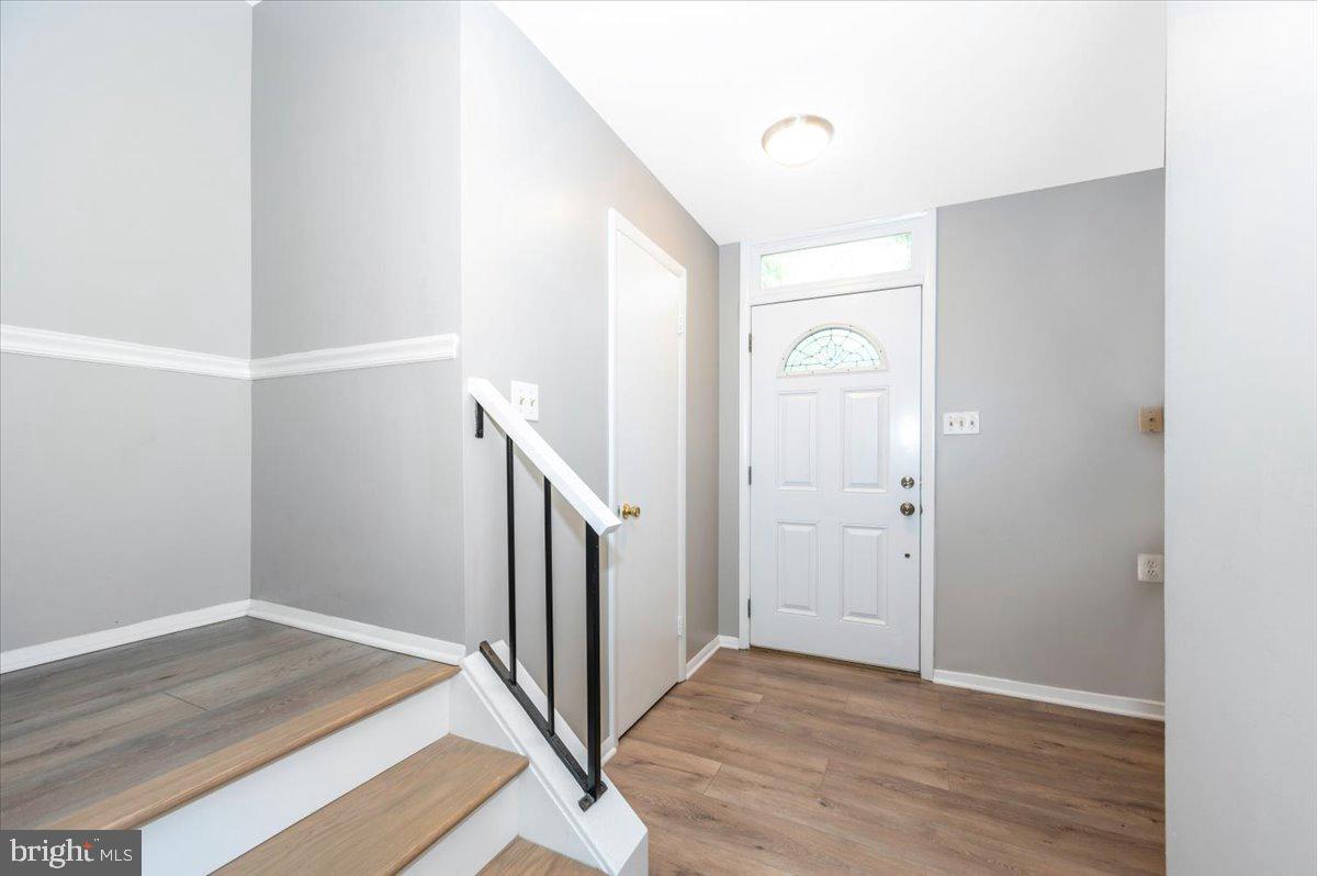 9525 WHITE PILLAR TERRACE