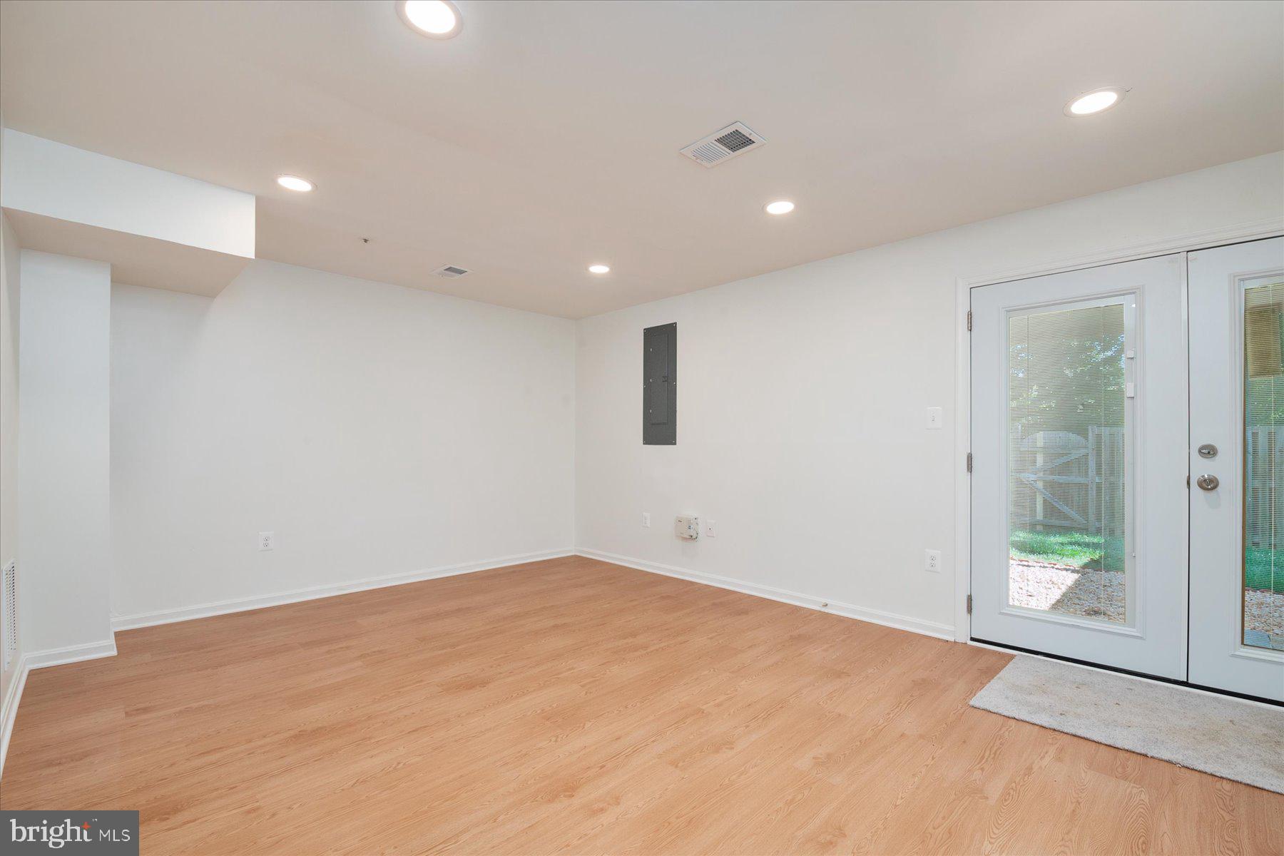 WOODCREEK - Residential