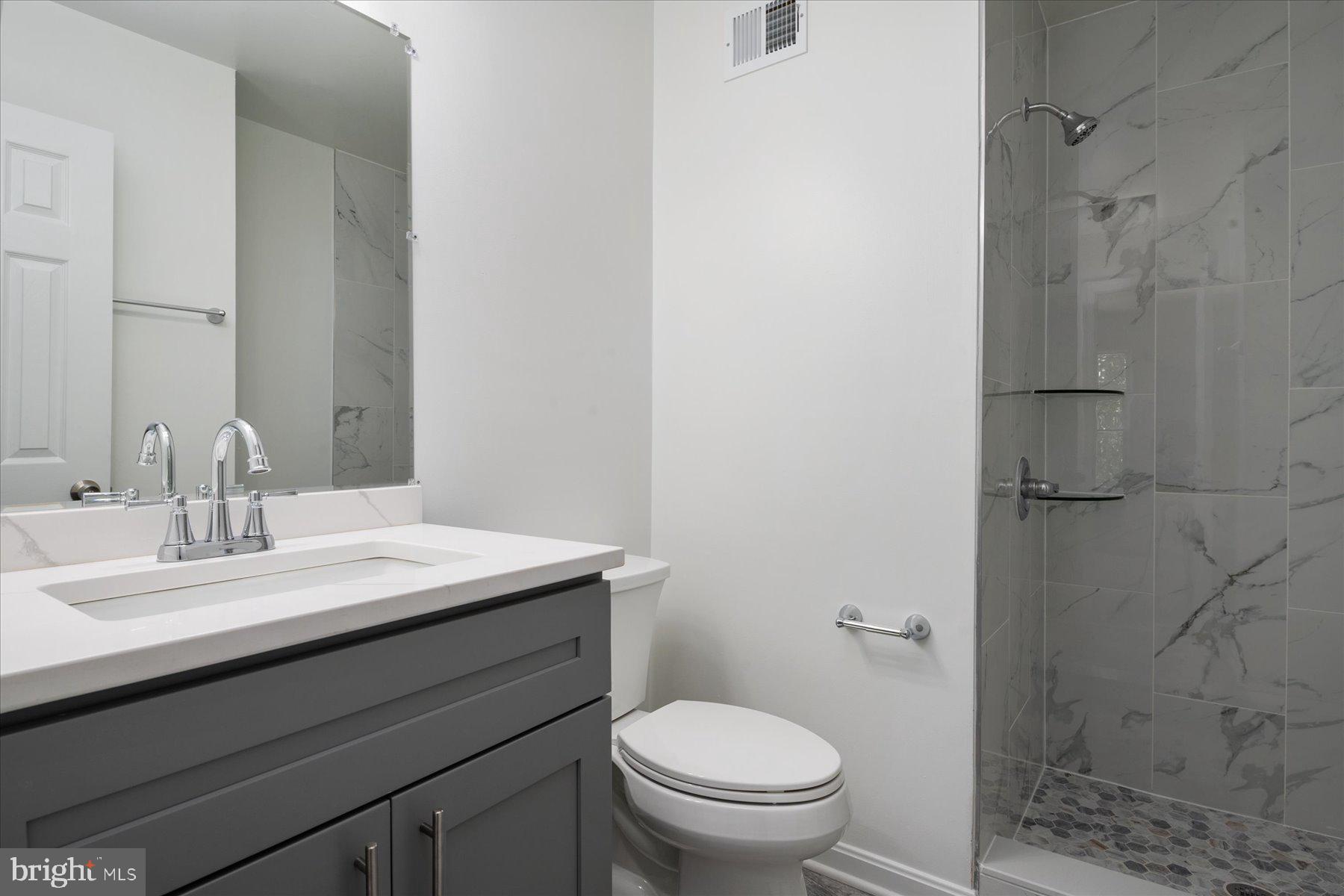 WOODCREEK - Residential