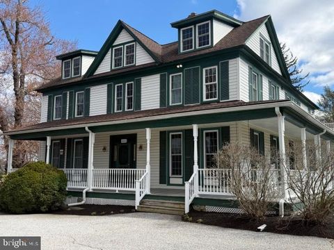 Homes For Sale - 4 Sparks Station Road<br/> SPARKS GLENCOE, MD 21152