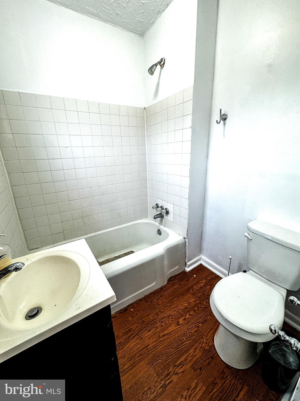 KIRKLYN - Residential