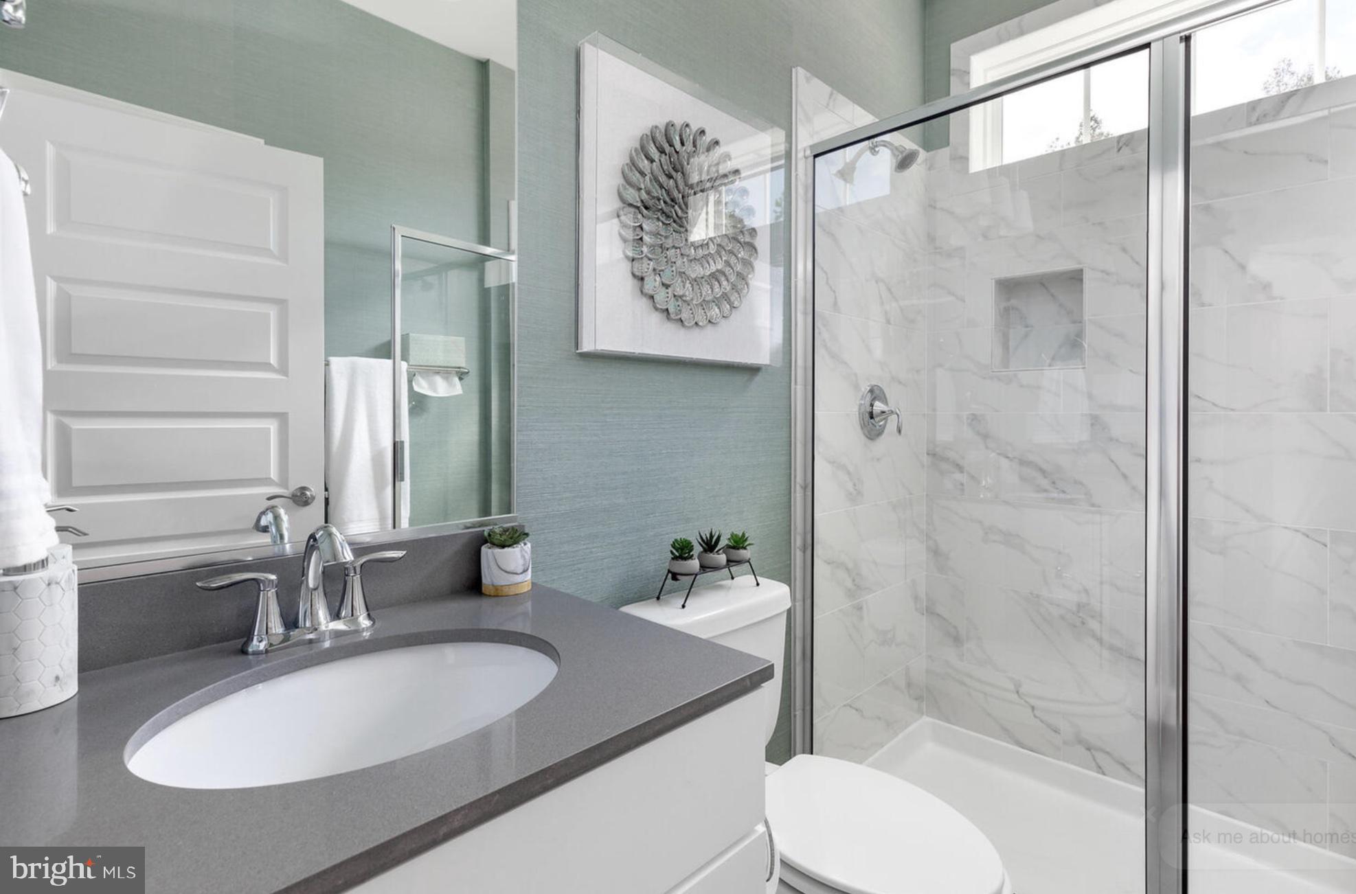 LIGHTSHIP COVE - Residential