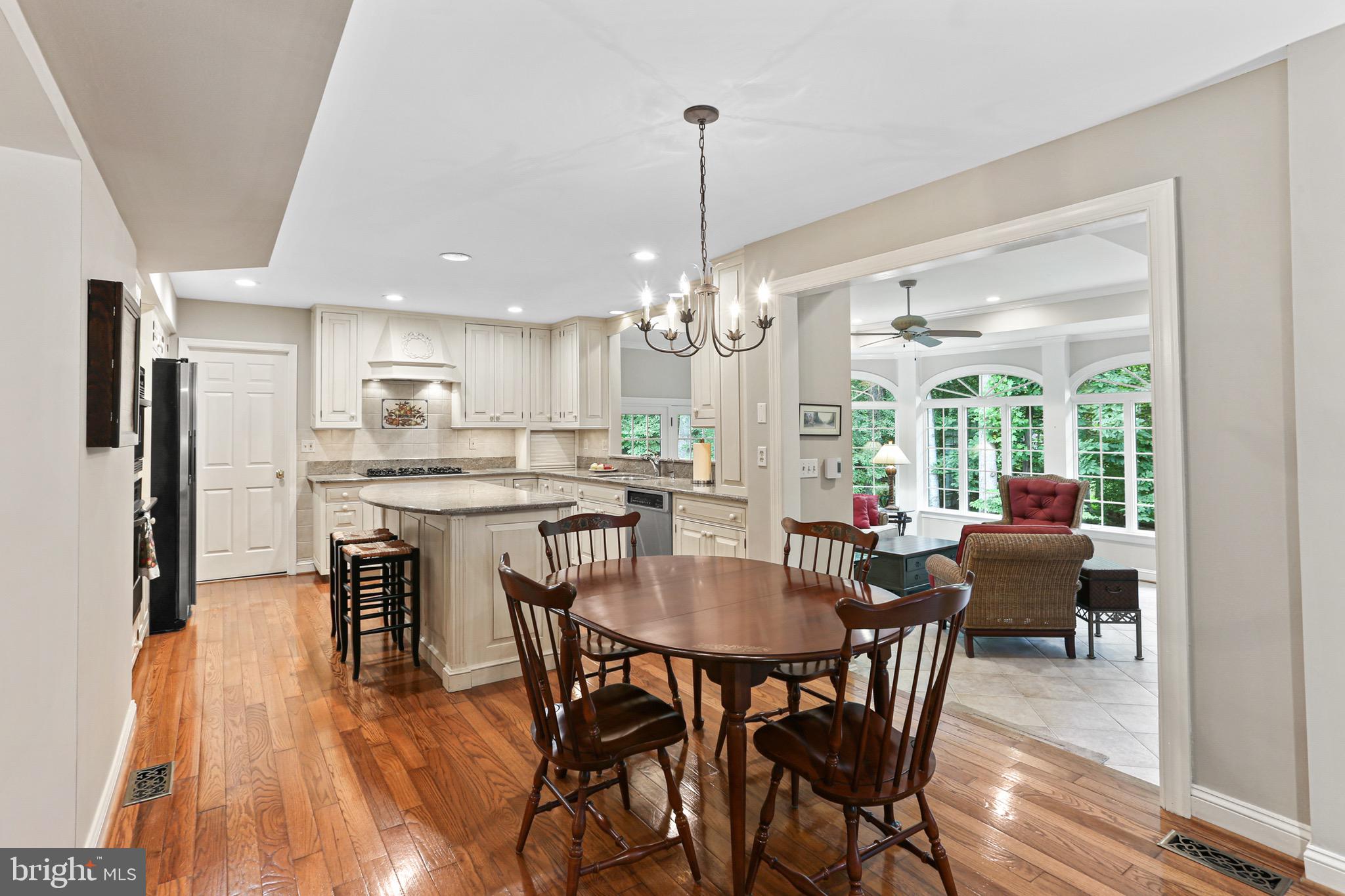 VALLEY MEDE - Residential