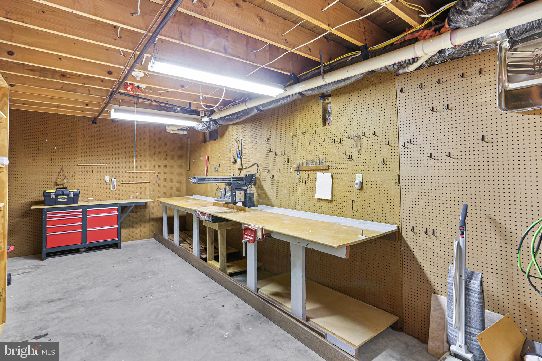 VALLEY MEDE - Residential