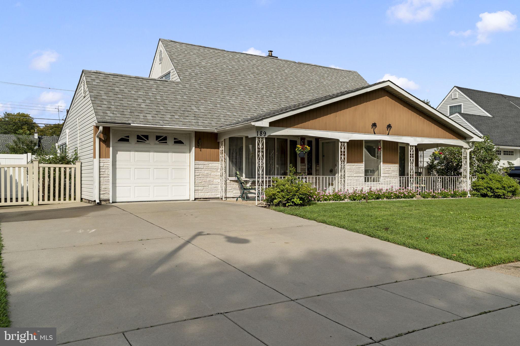 189 KENWOOD DRIVE S