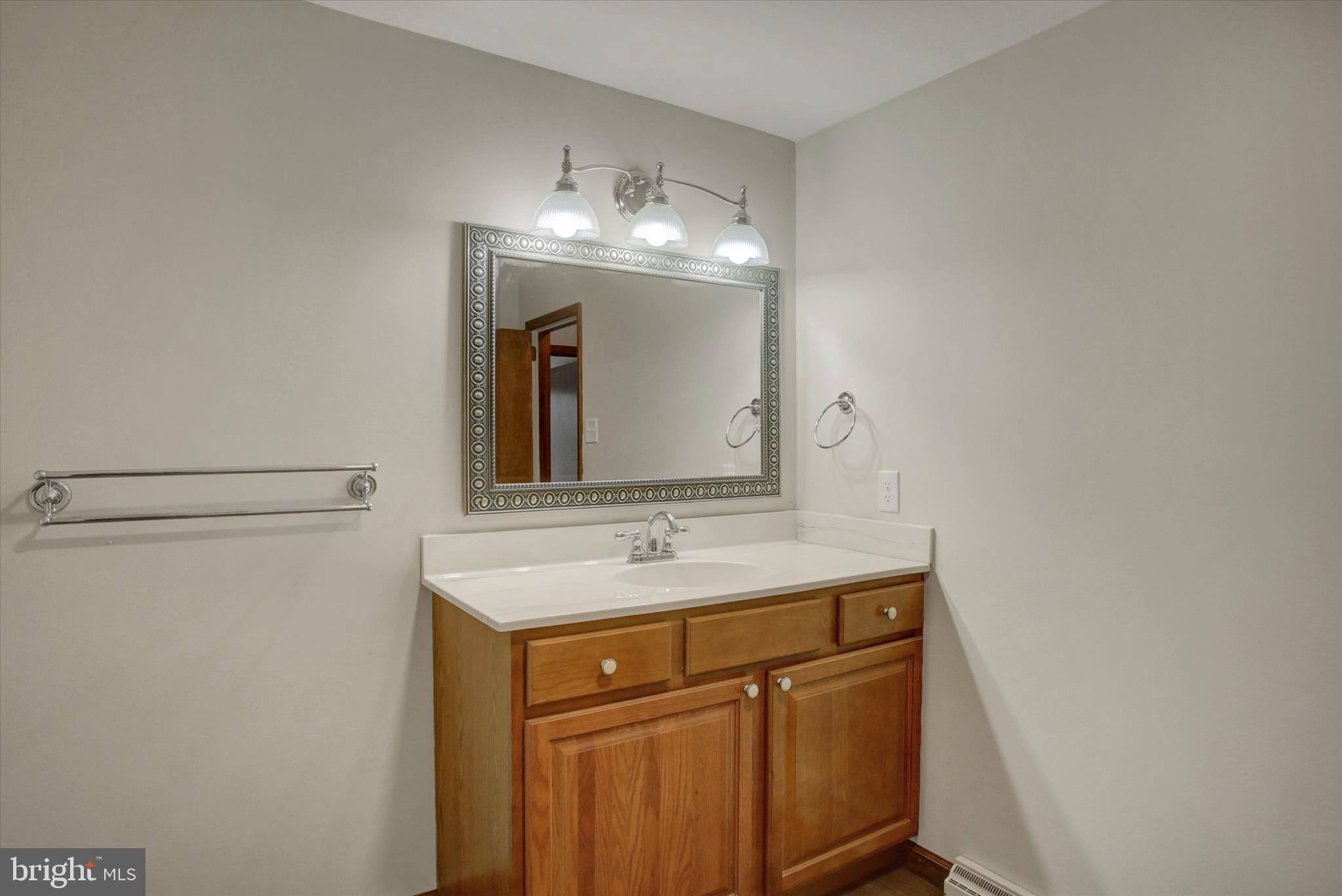 GREENE KNOLLS - Residential