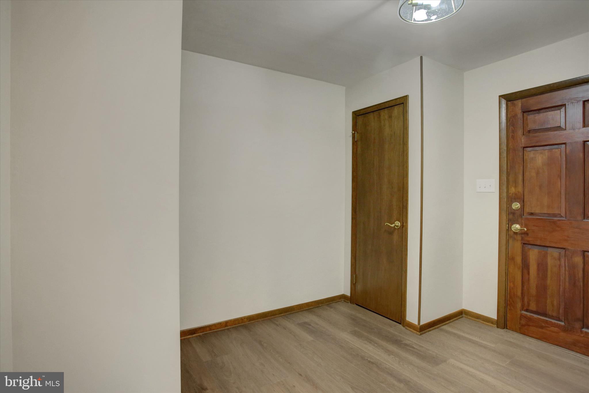 GREENE KNOLLS - Residential