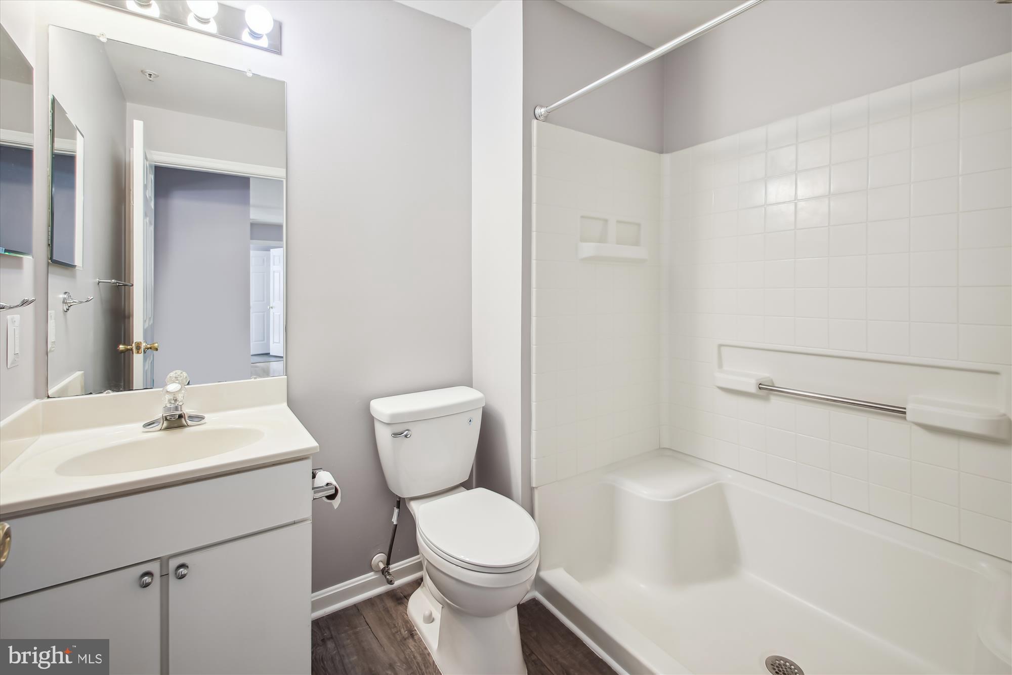 TIDEWATER COLONY - Residential Lease