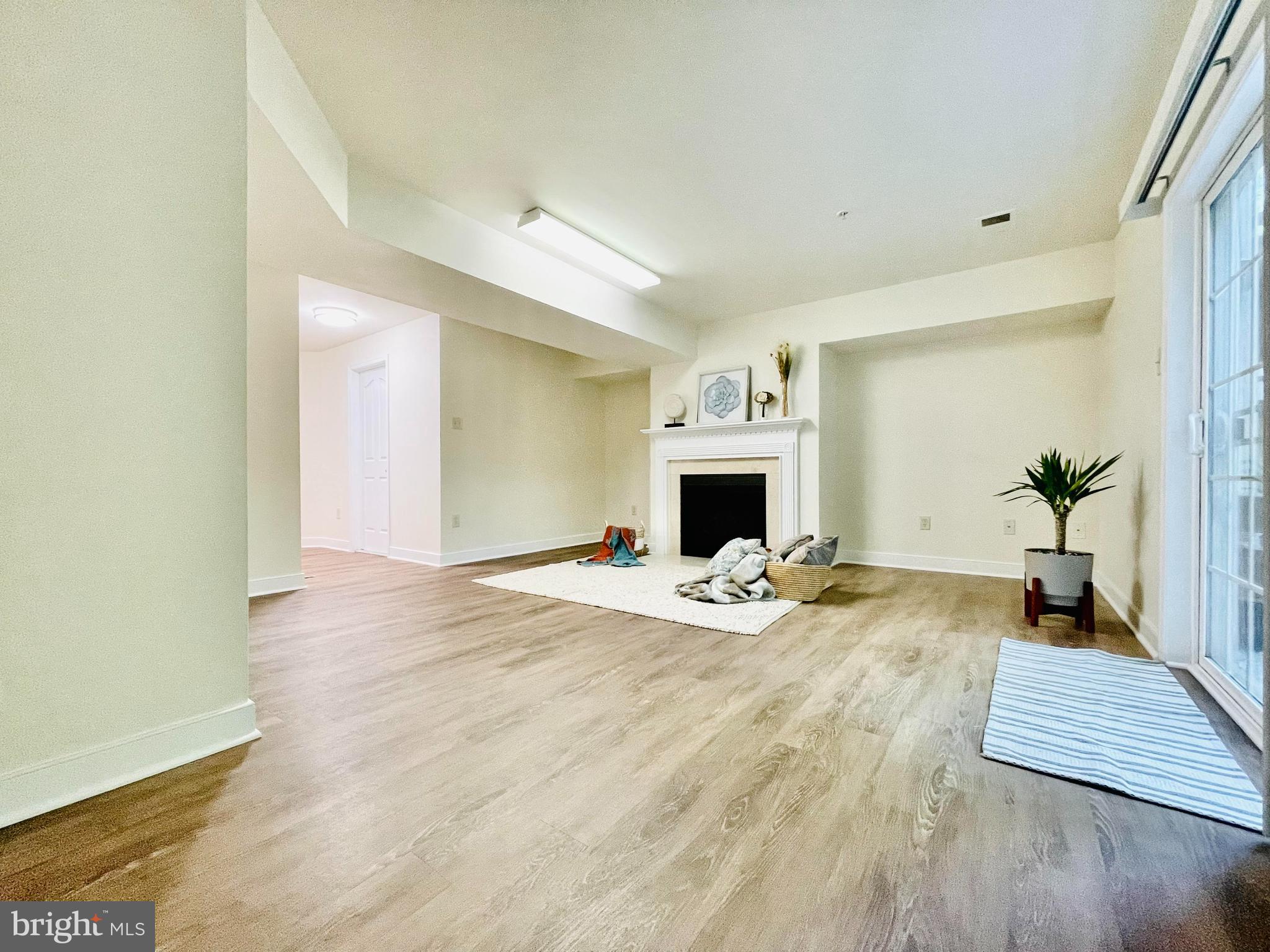 CATONSVILLE MEWS - Residential