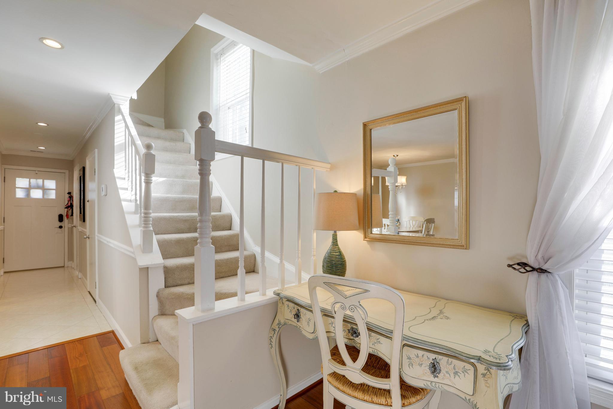 CROFTON MEWS CONDO - Residential