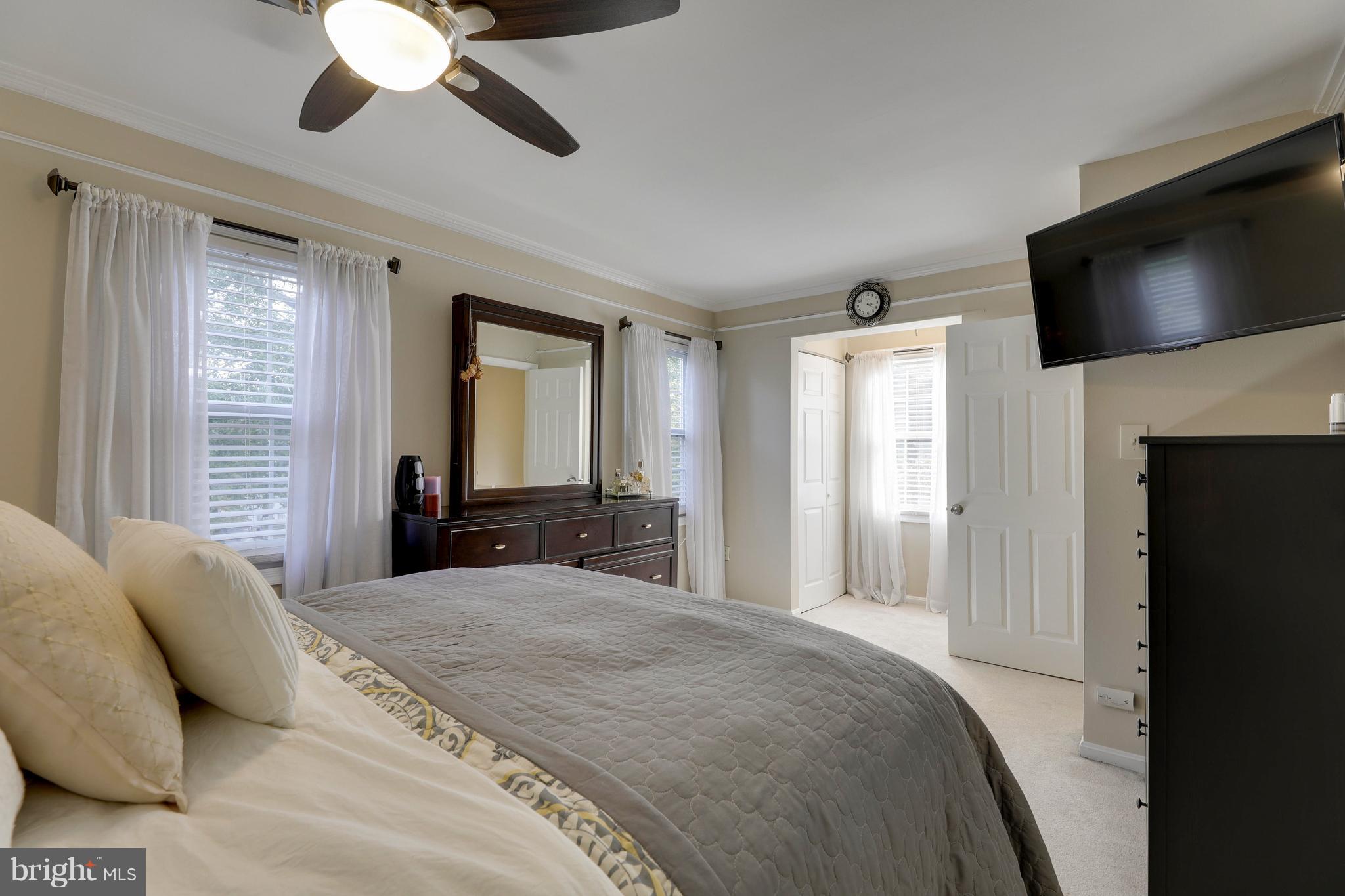 CROFTON MEWS CONDO - Residential