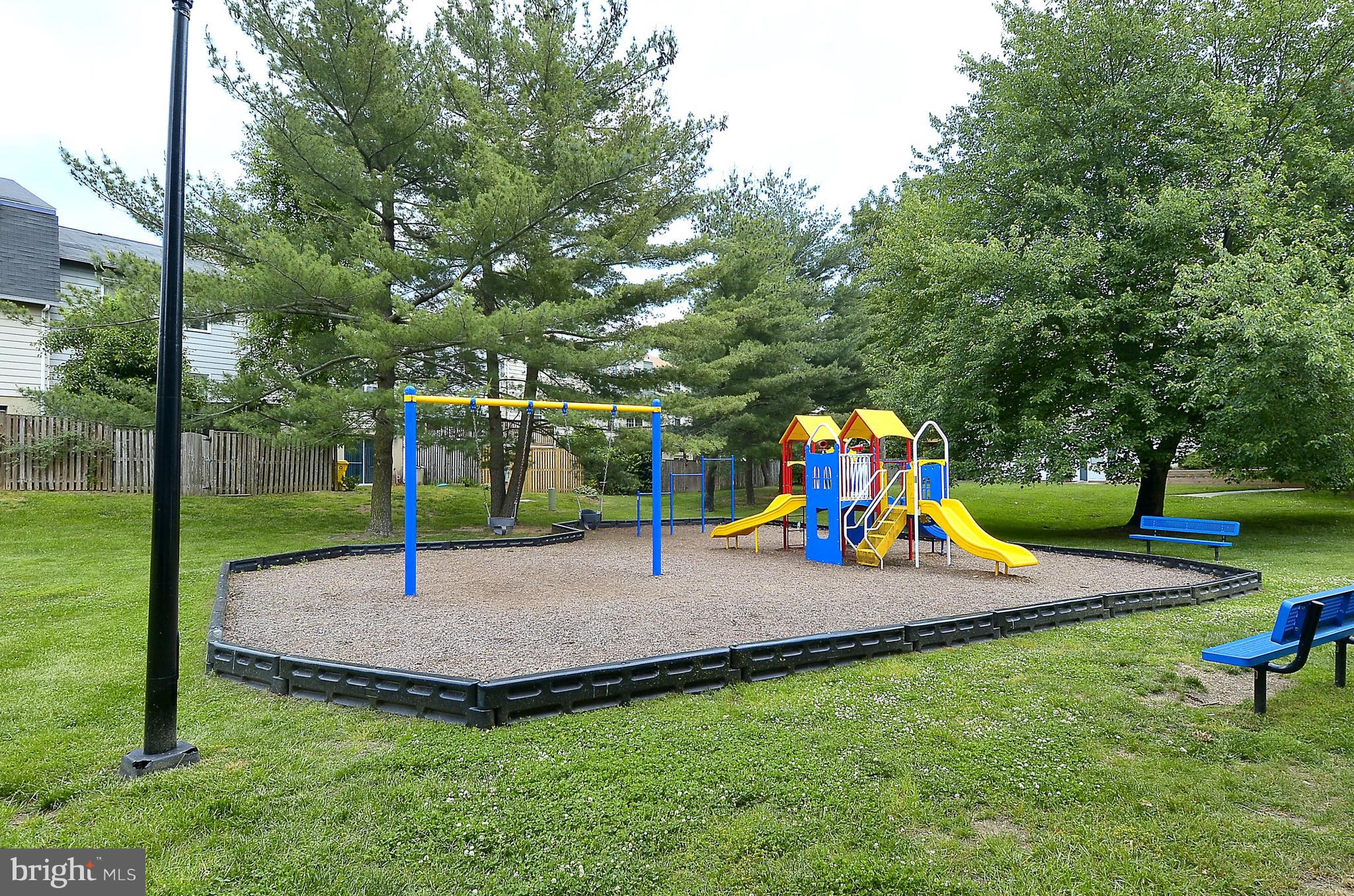 CROFTON MEWS CONDO - Residential