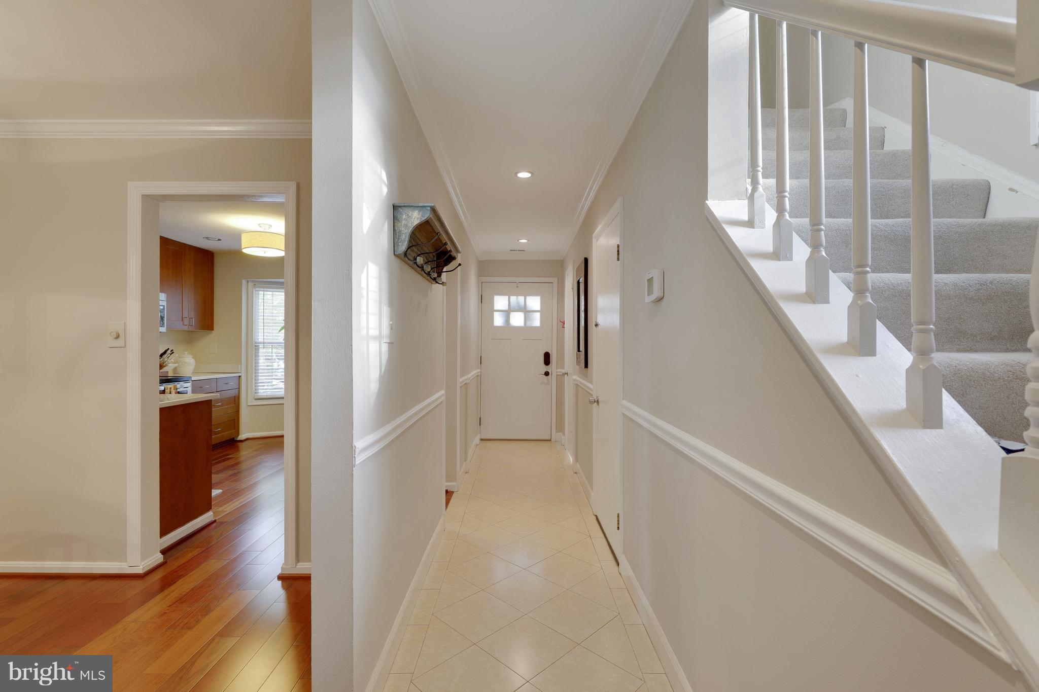 CROFTON MEWS CONDO - Residential