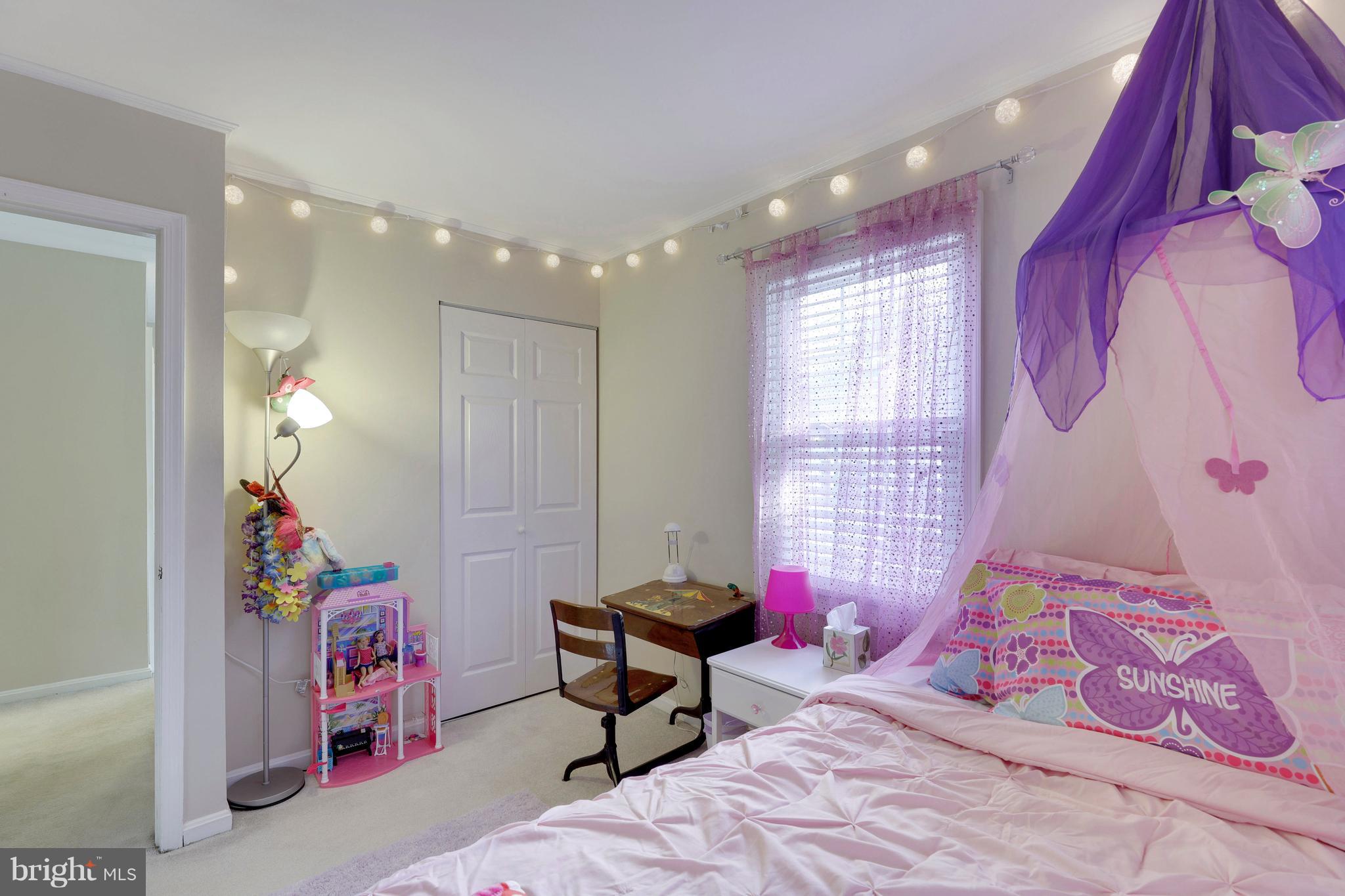 CROFTON MEWS CONDO - Residential