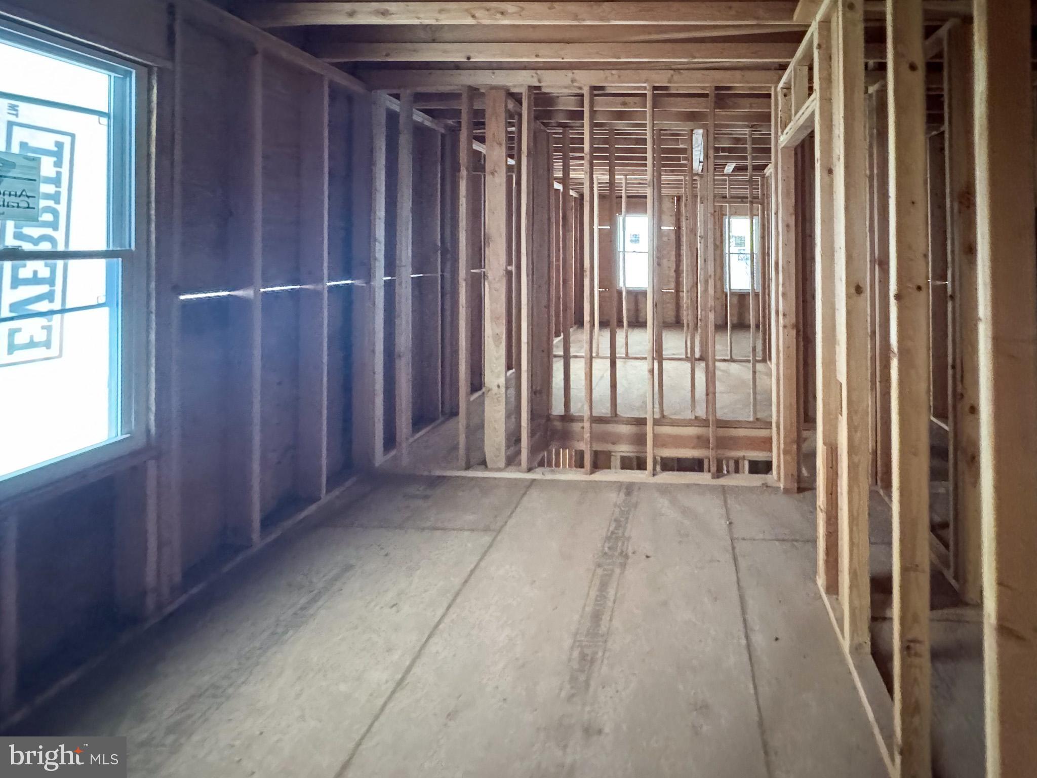 ELMWOOD PARK - Residential Income