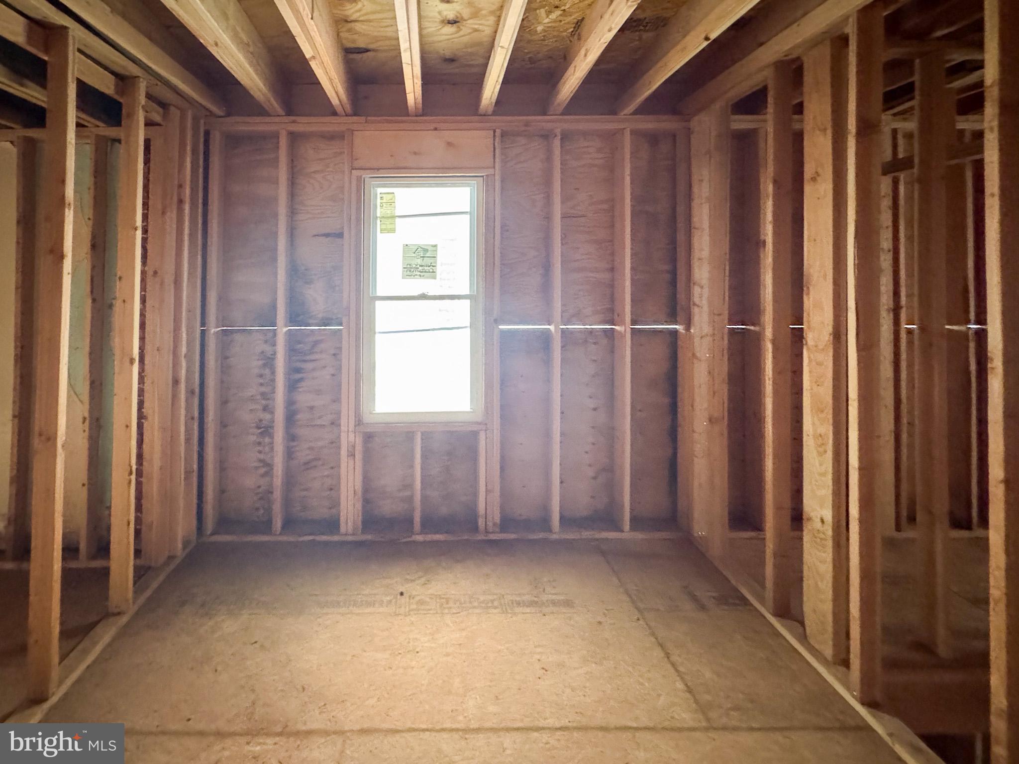 ELMWOOD PARK - Residential Income