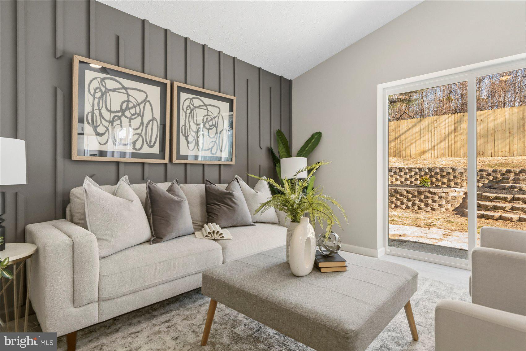 HARBOUR OAKS - Residential