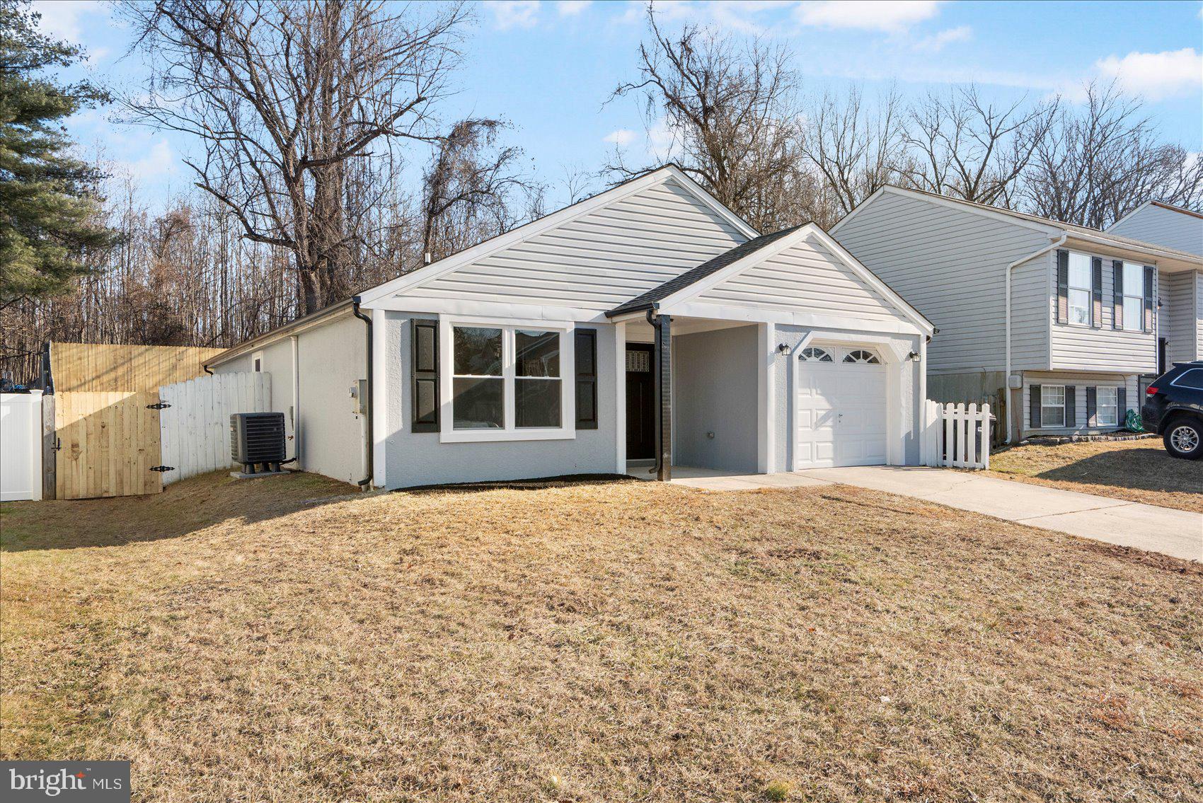 HARBOUR OAKS - Residential