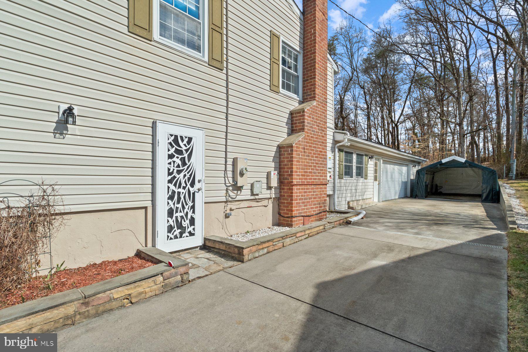 DEVERE ESTATES - Residential