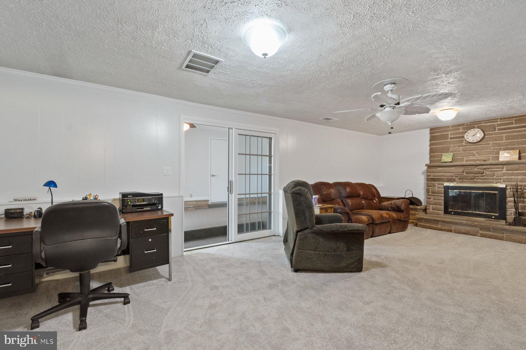 DEVERE ESTATES - Residential