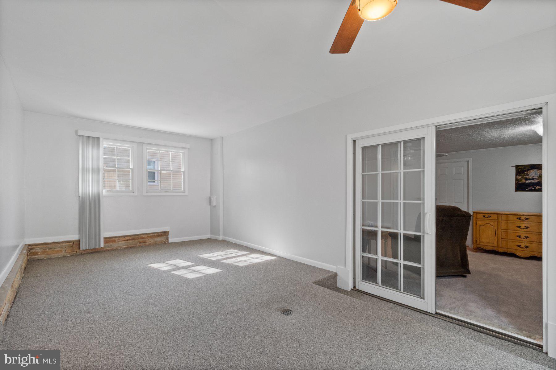 DEVERE ESTATES - Residential