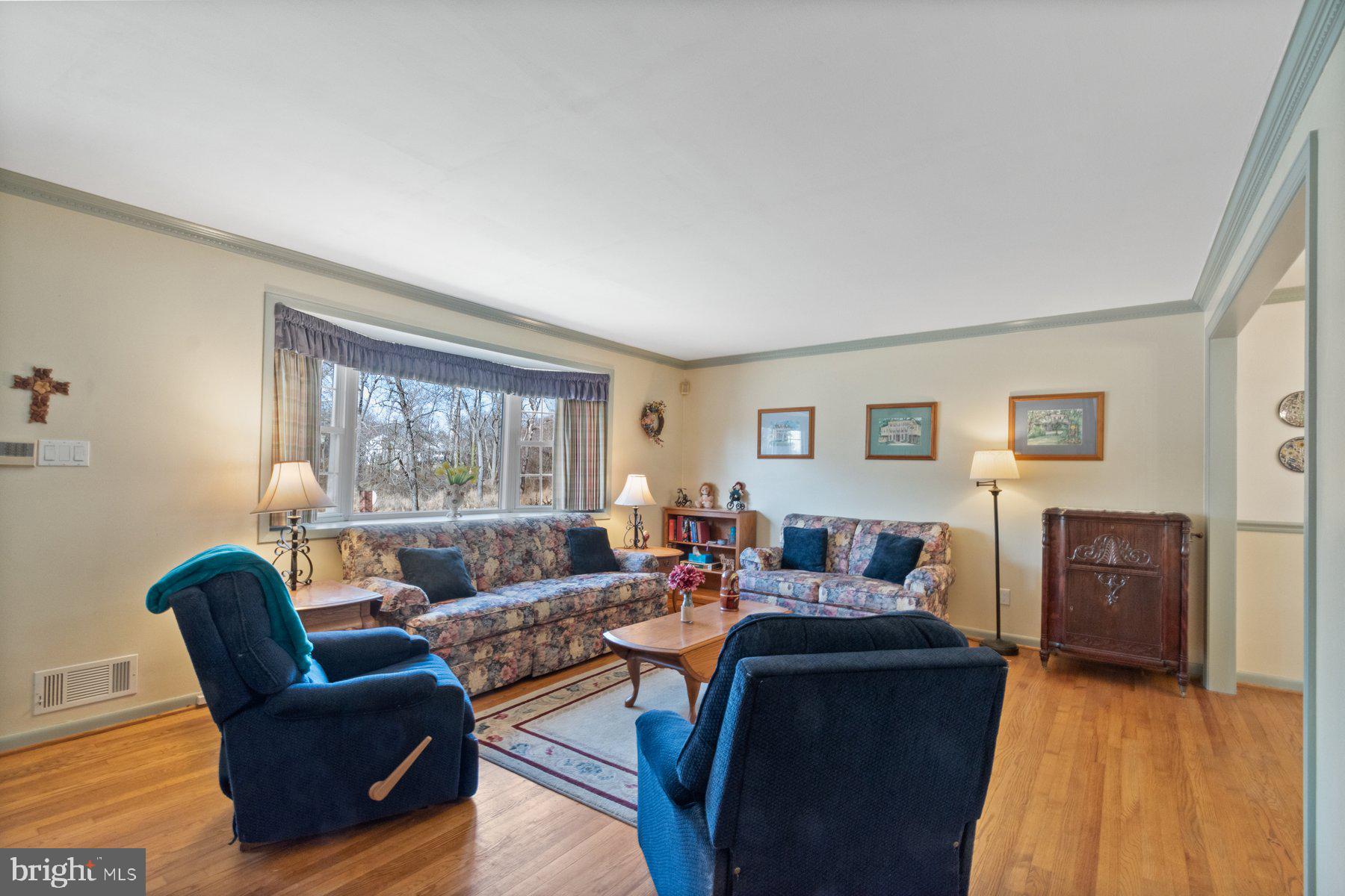 DEVERE ESTATES - Residential