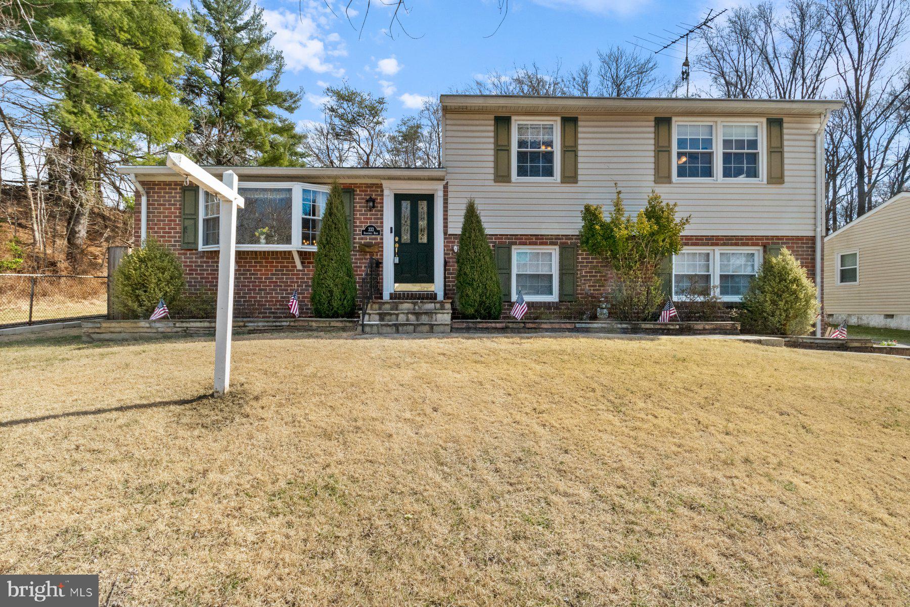 DEVERE ESTATES - Residential