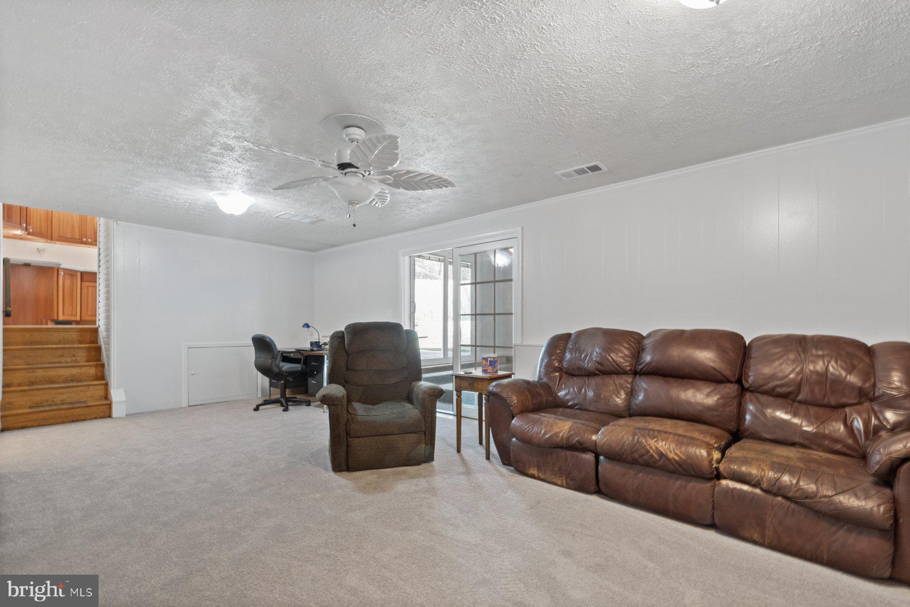 DEVERE ESTATES - Residential