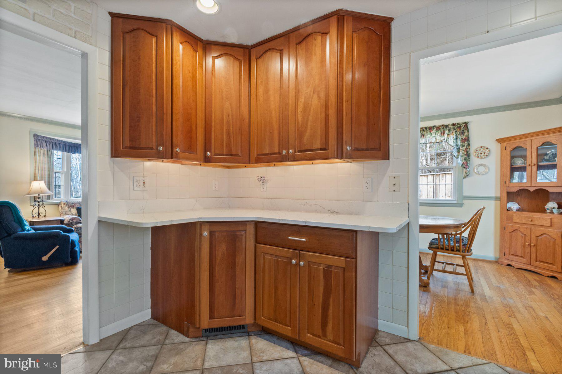 DEVERE ESTATES - Residential