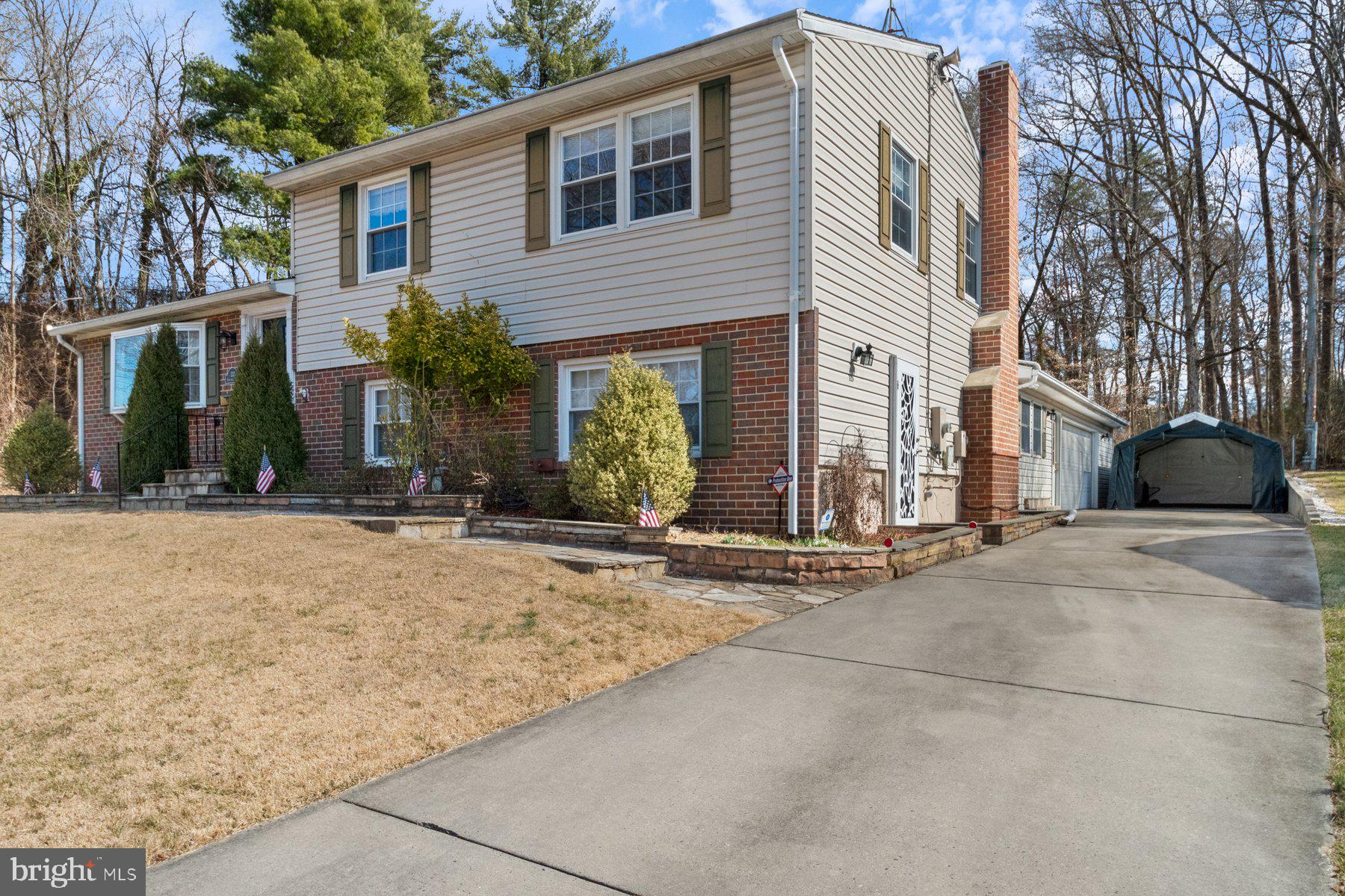 DEVERE ESTATES - Residential