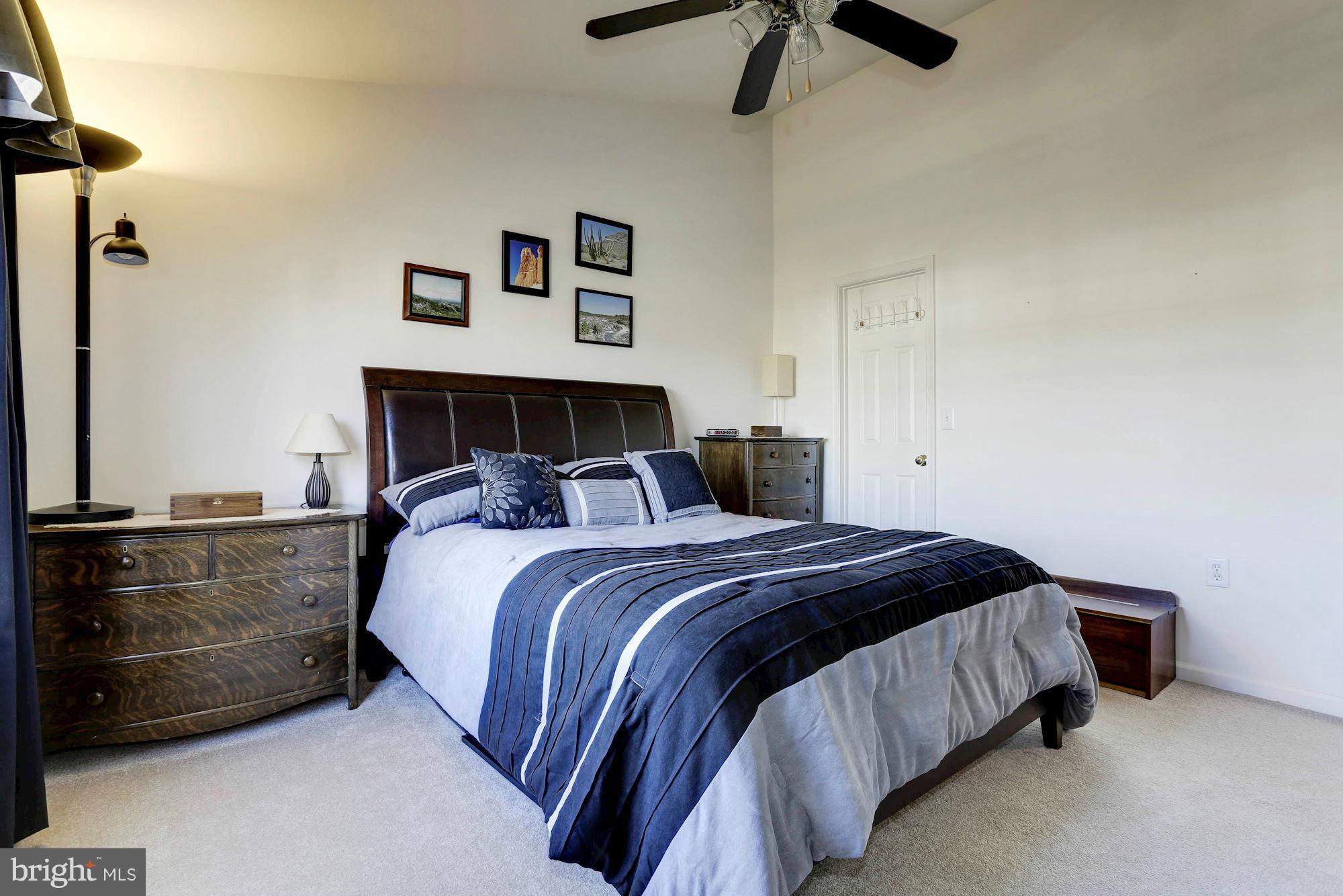 NANTUCKET MEWS @ CROFTON - Residential