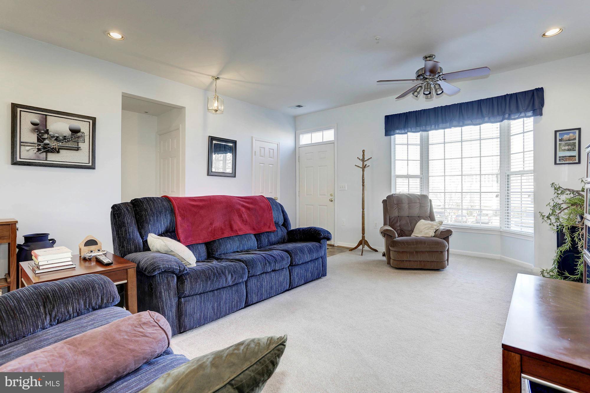 NANTUCKET MEWS @ CROFTON - Residential