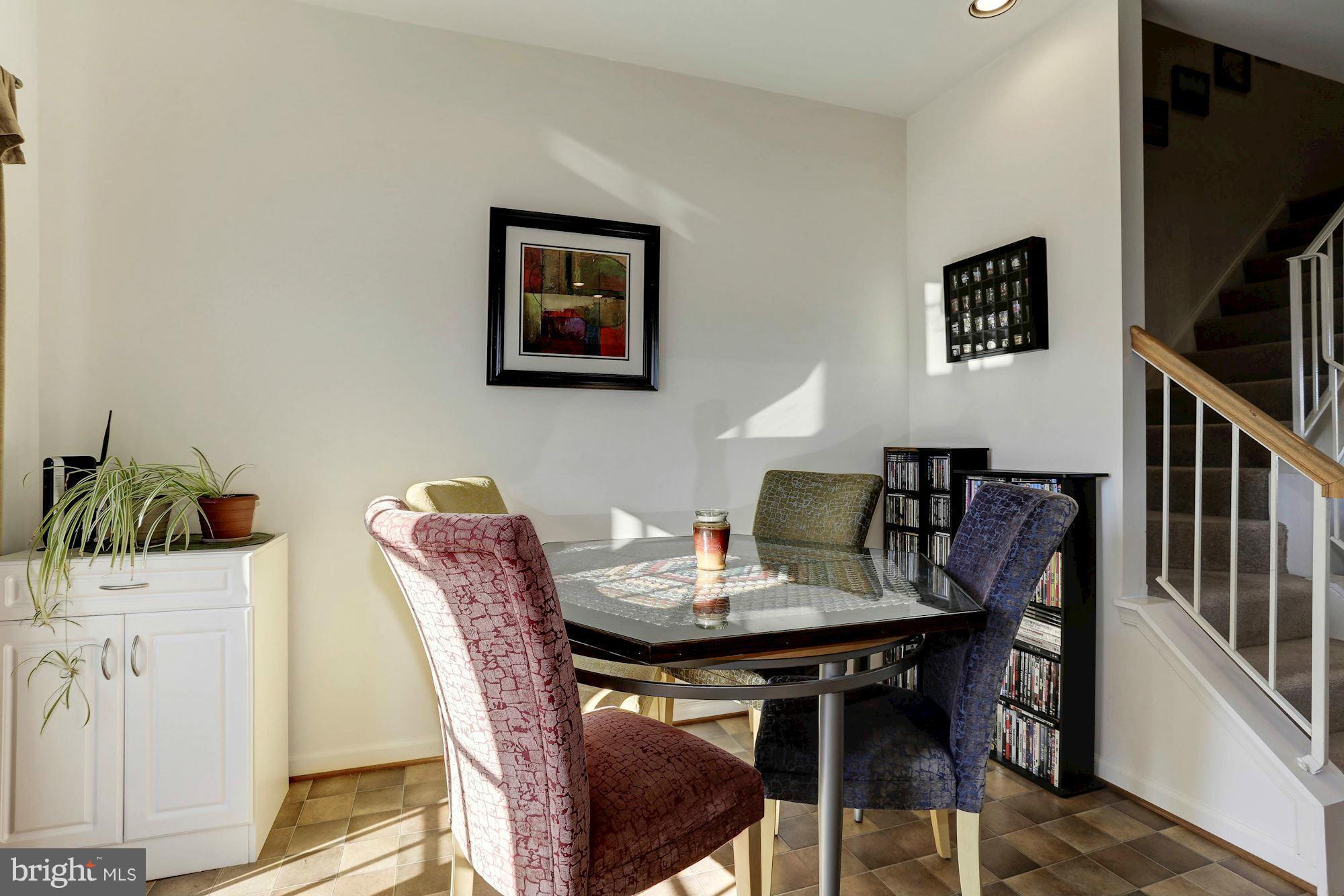 NANTUCKET MEWS @ CROFTON - Residential