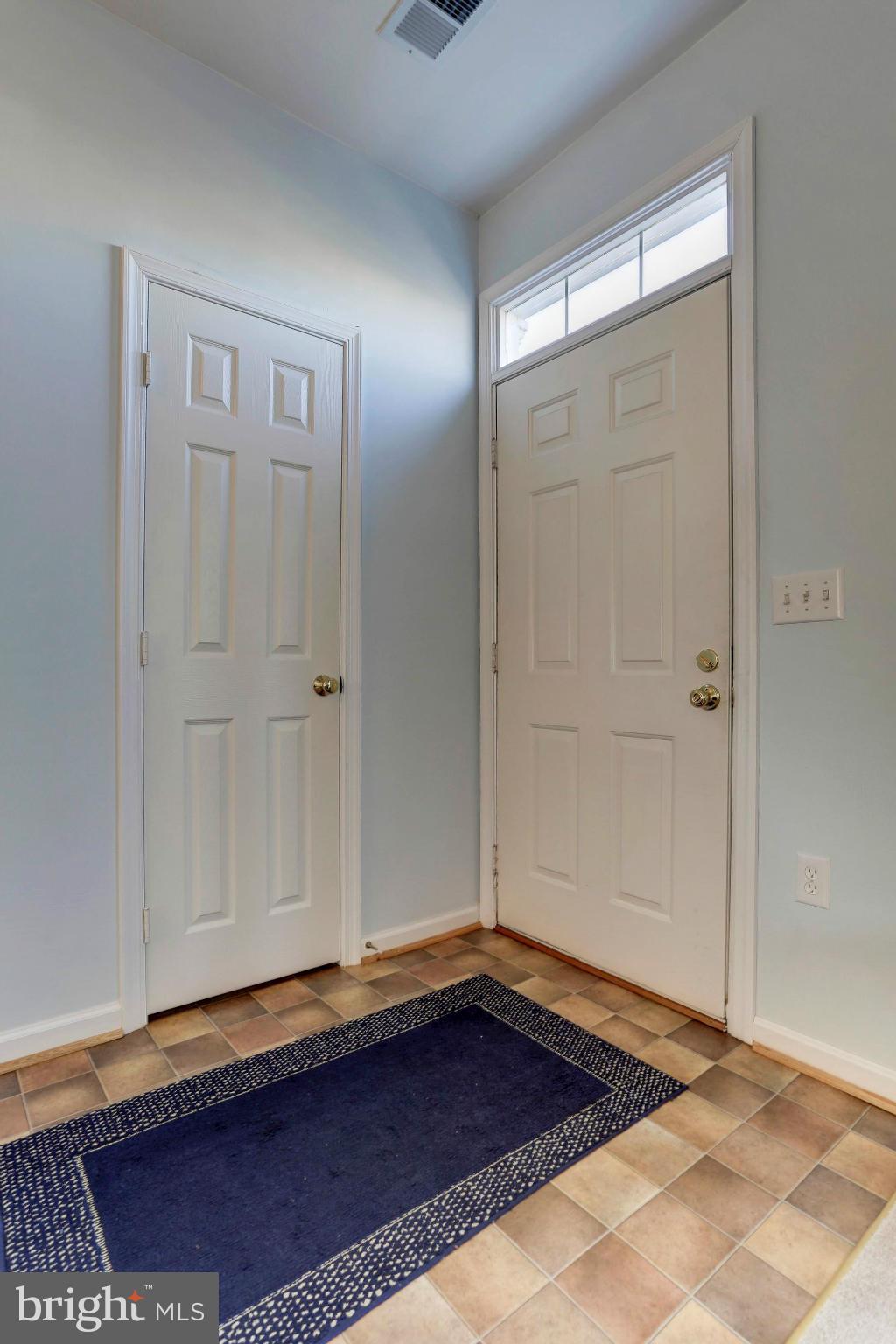 NANTUCKET MEWS @ CROFTON - Residential