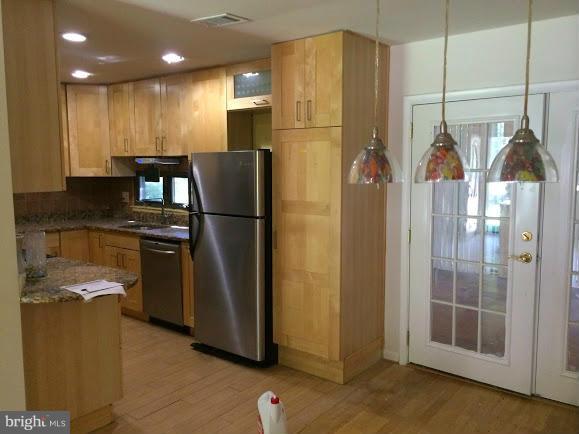 11301 GATESBOROUGH LANE