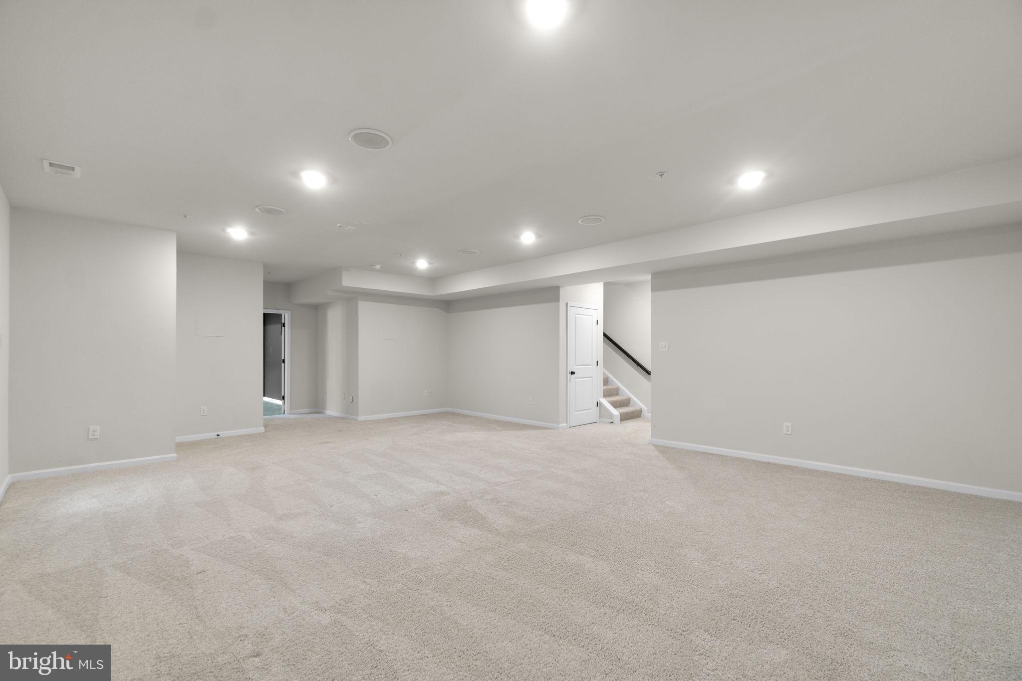 STONEGATE - Residential