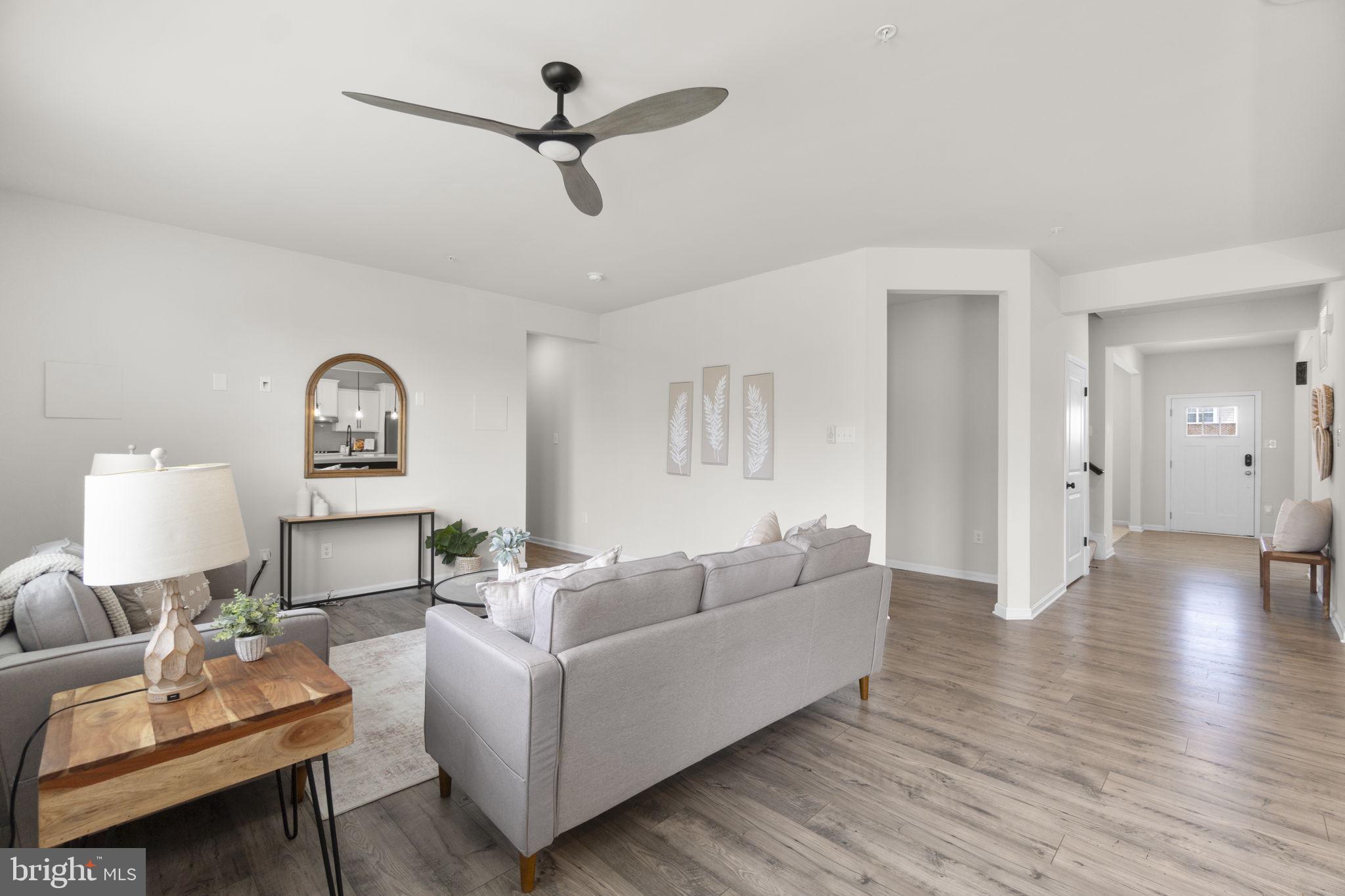 STONEGATE - Residential