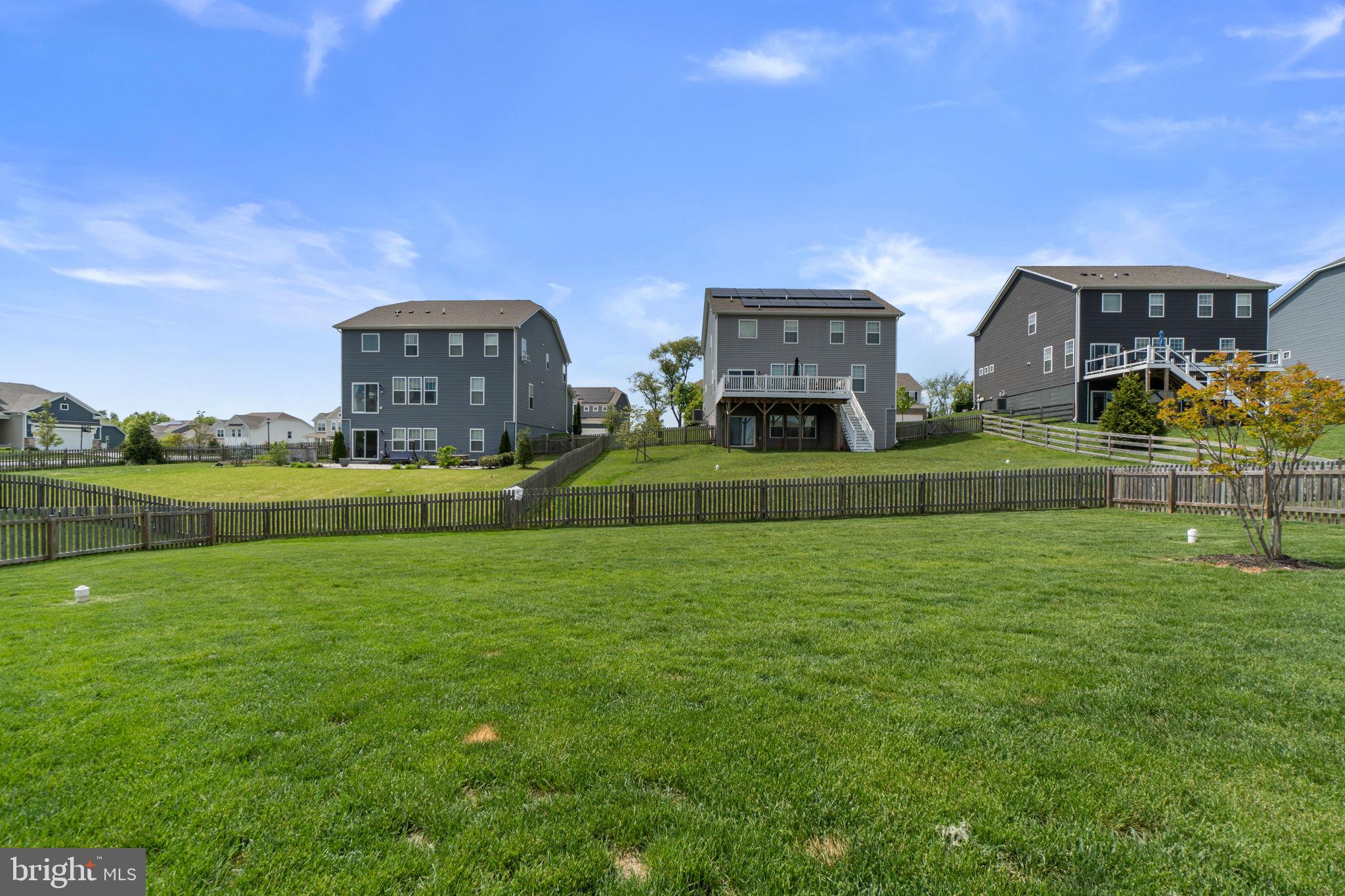 STONEGATE - Residential