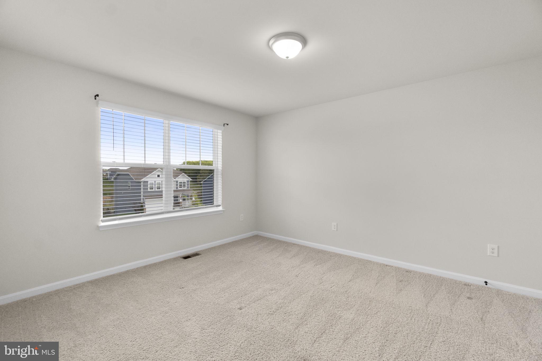 STONEGATE - Residential