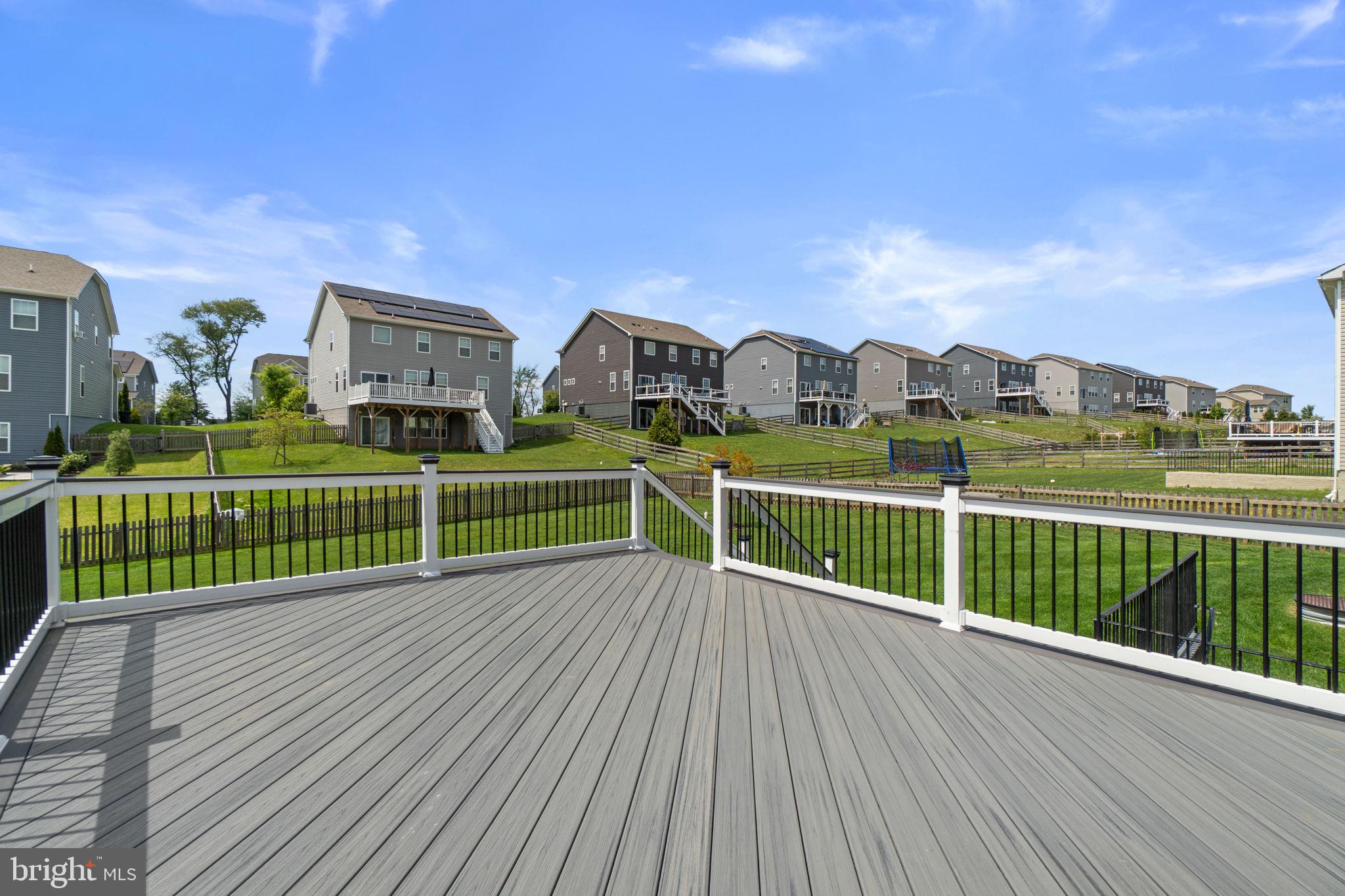 STONEGATE - Residential