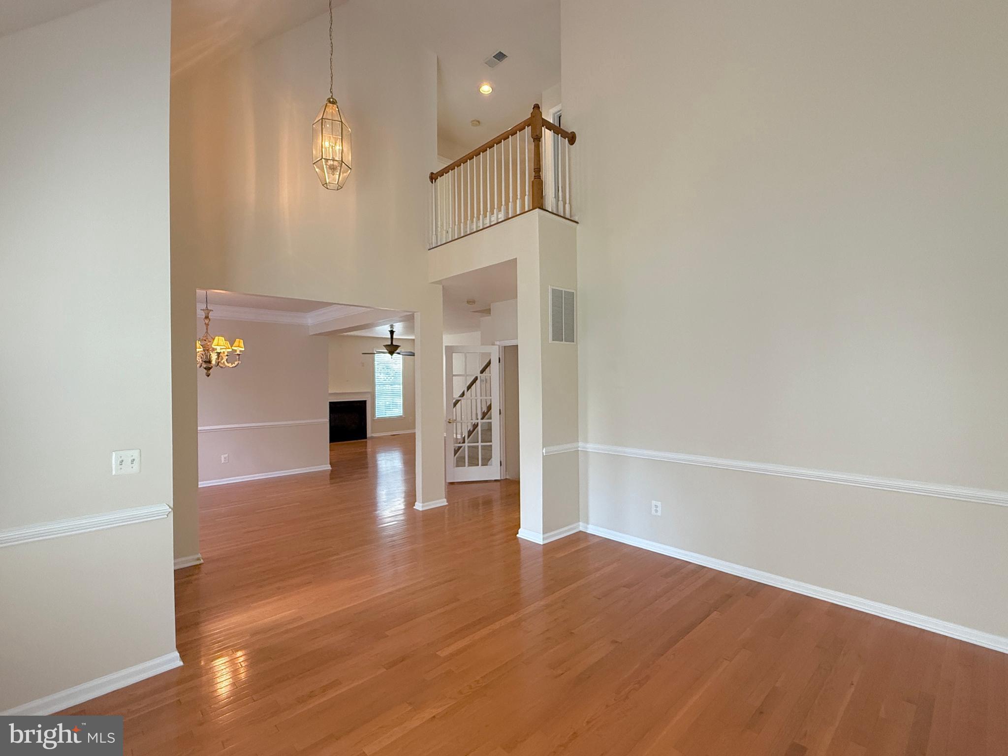 DOMINION VALLEY COUNTRY CLUB - Residential Lease