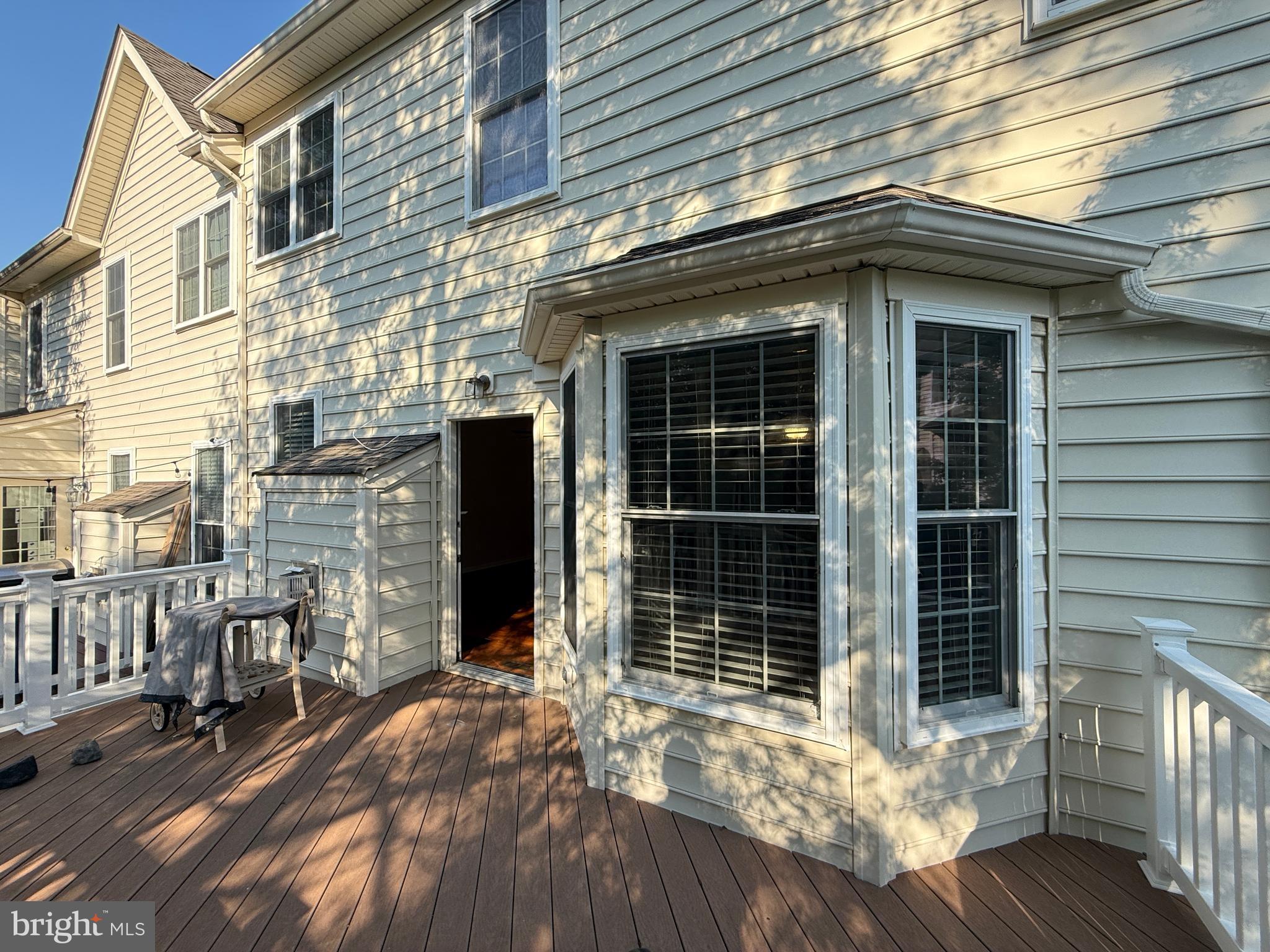 DOMINION VALLEY COUNTRY CLUB - Residential Lease