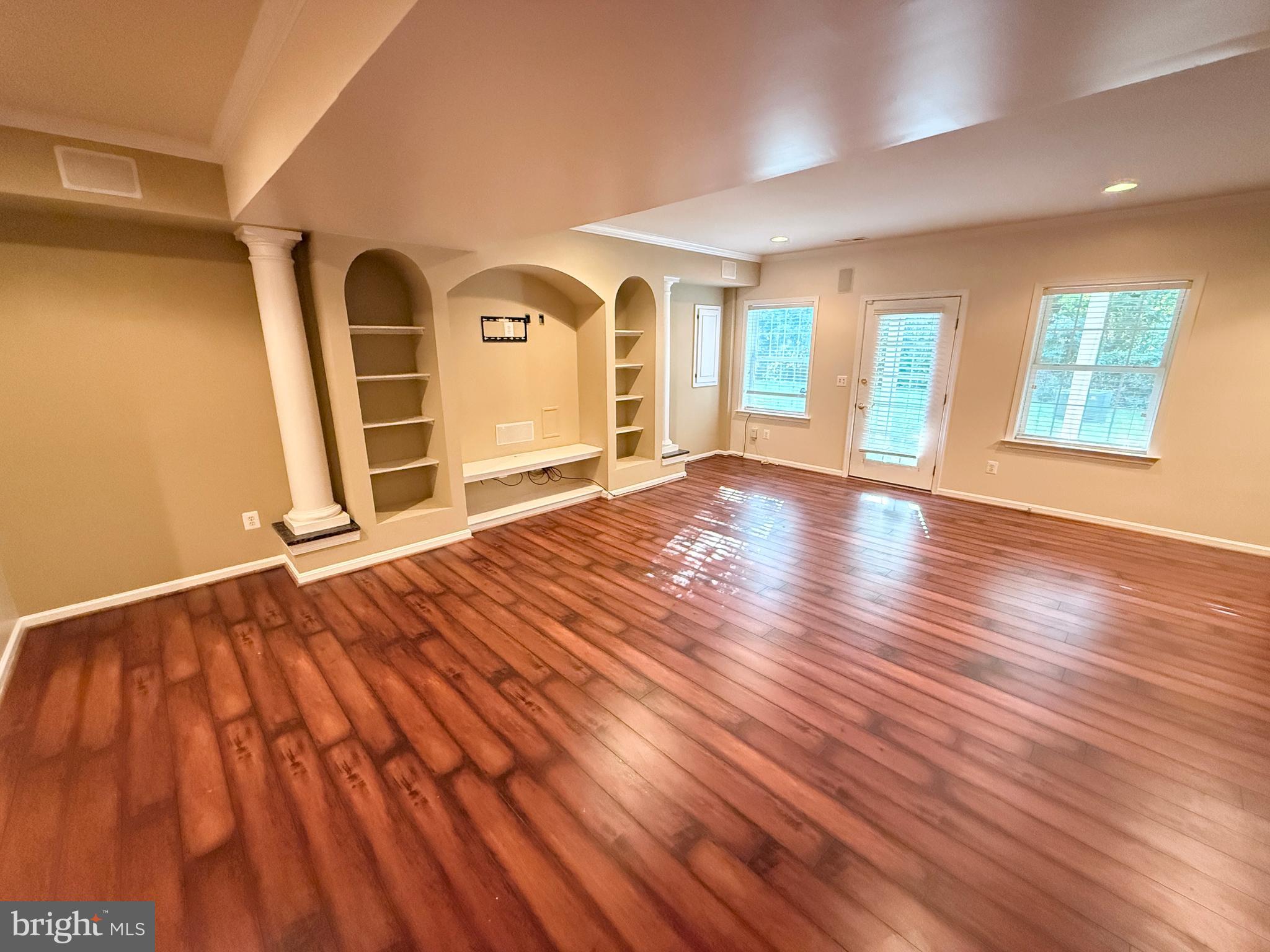 DOMINION VALLEY COUNTRY CLUB - Residential Lease