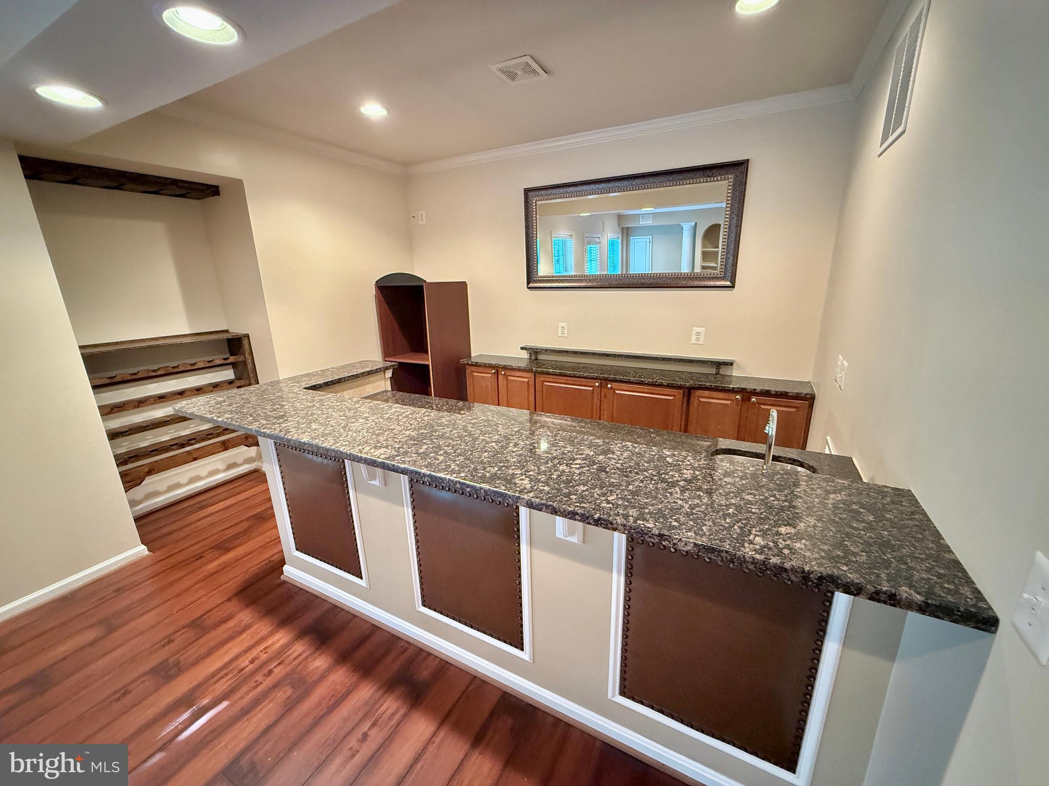 DOMINION VALLEY COUNTRY CLUB - Residential Lease