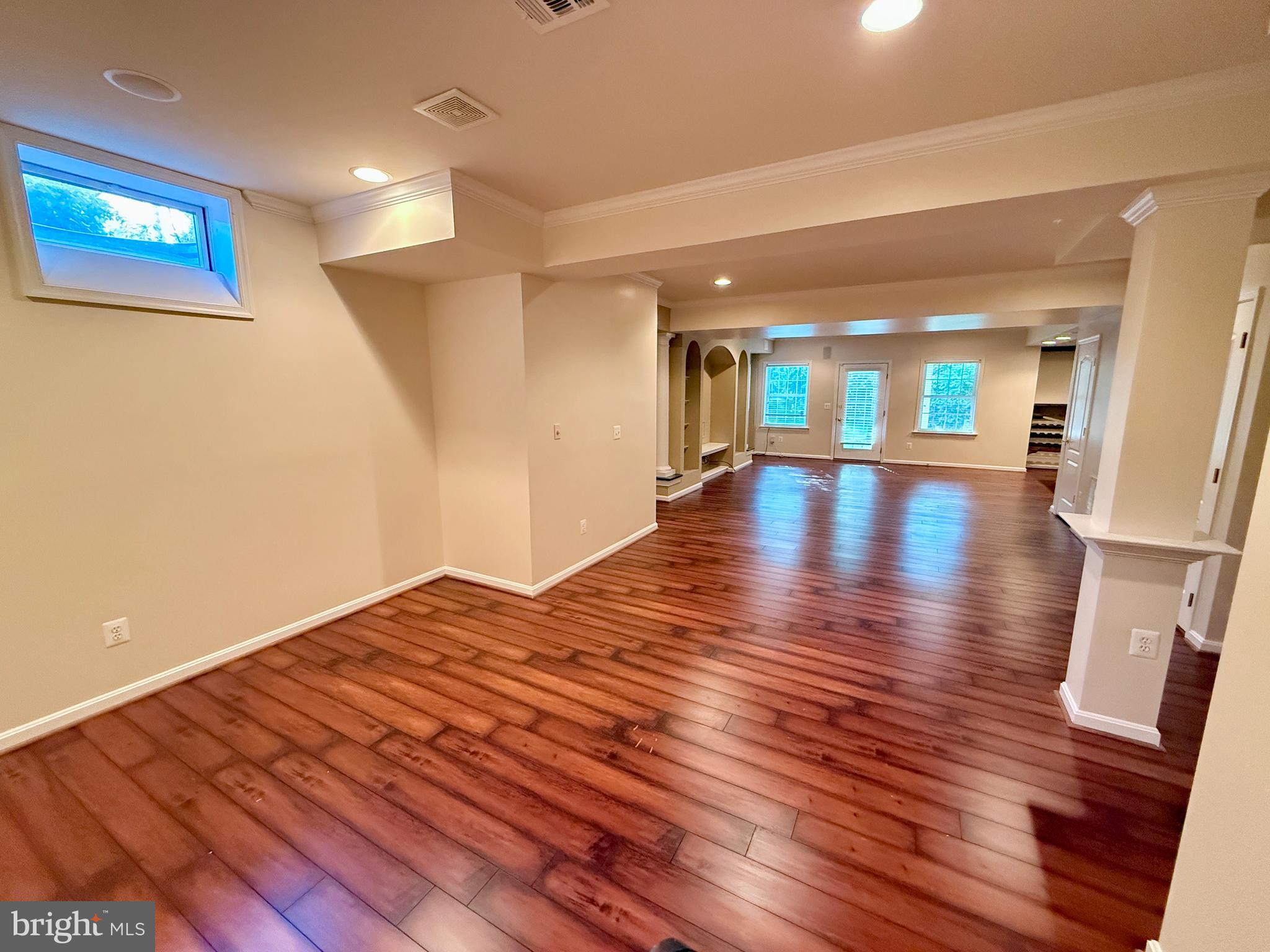 DOMINION VALLEY COUNTRY CLUB - Residential Lease