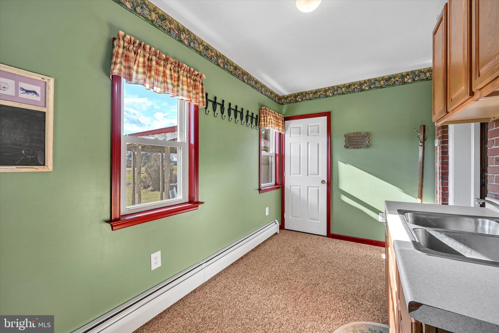 BLUE RIBBON FARMS - Residential