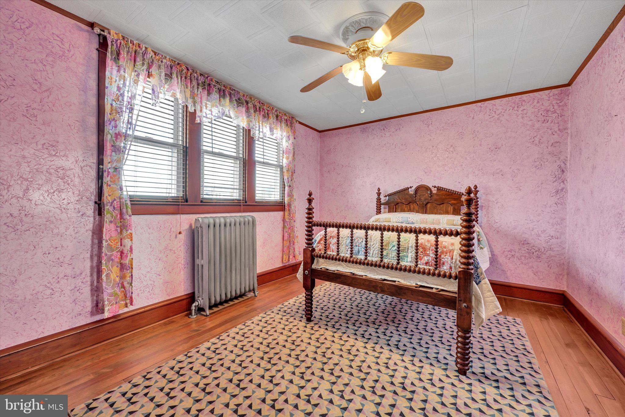 BLUE RIBBON FARMS - Residential